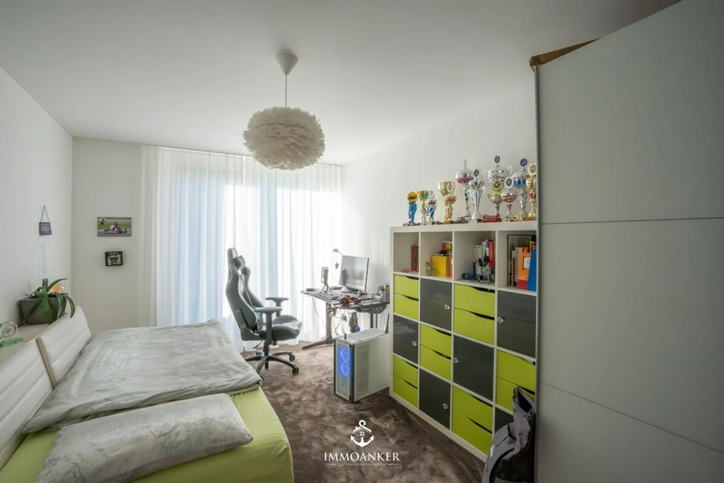 Luxuriöses Wohnen über zwei Etagen - Stilvoll, modern und naturnah in Lyss Inkl. attraktiver UBS-Hypothek: Nur 0.74 % fix bis 2031 zu übernehmen - je nach Bonität des Käufers - Photo 7 of 14