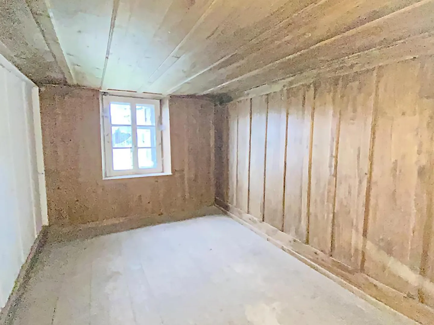 CHÂTONNAYE - BAUERNHAUS MIT WICHTIGEM POTENZIAL - 7,5 ZIMMER - Foto 6 von 6