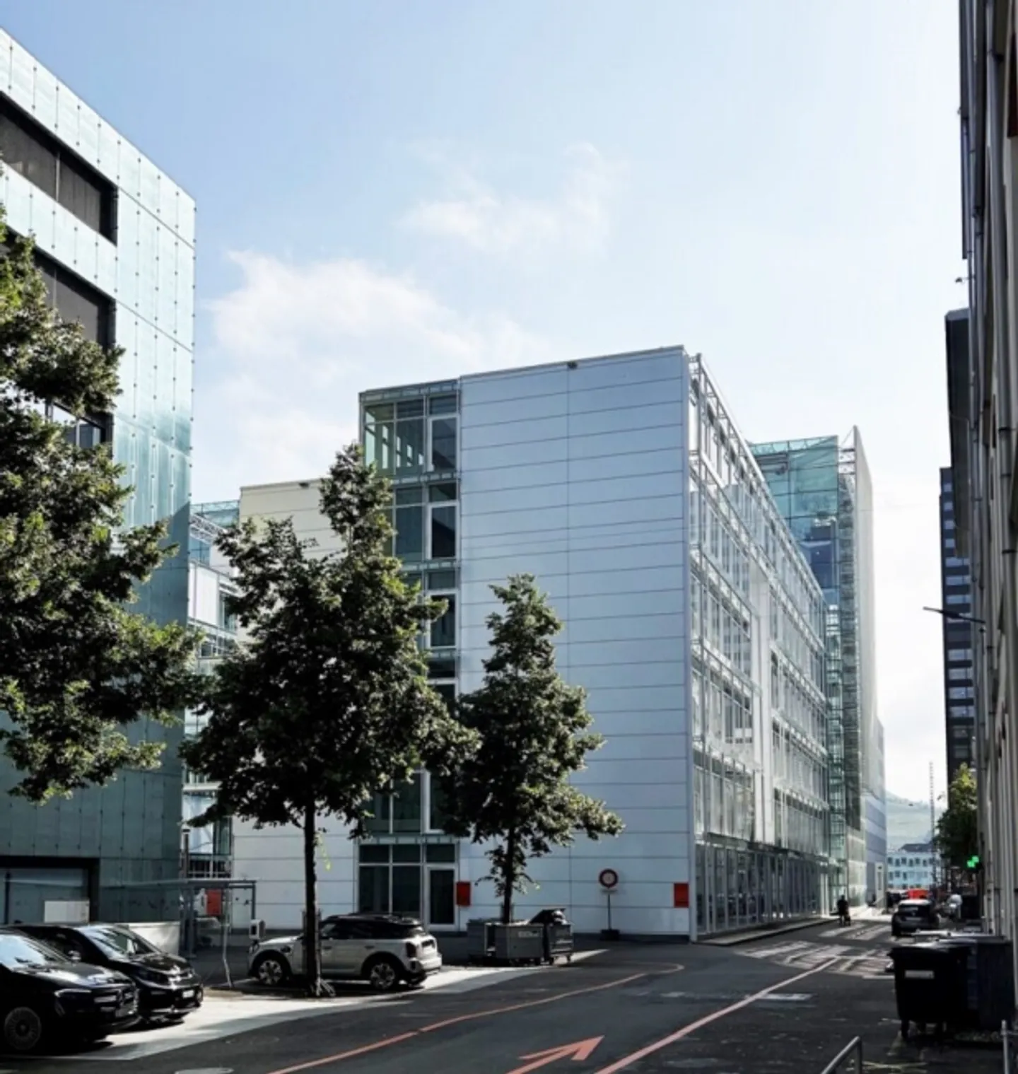 Espace de bureau moderne - Photo 1 sur 1