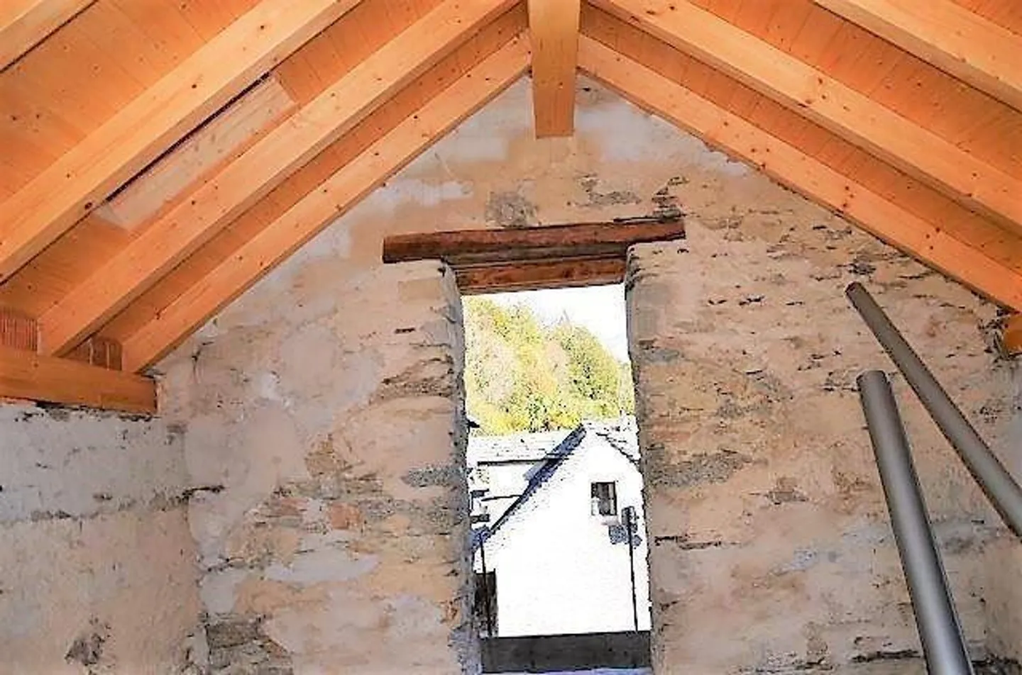 Beautiful rustic with preliminary project in a very sunny position... - Photo 9 of 22