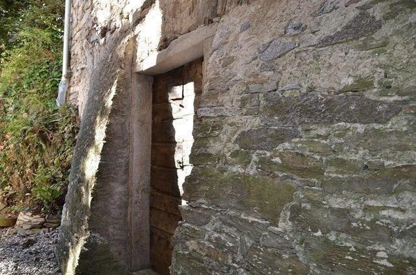 Beautiful rustic with preliminary project in a very sunny position... - Photo 14 of 22