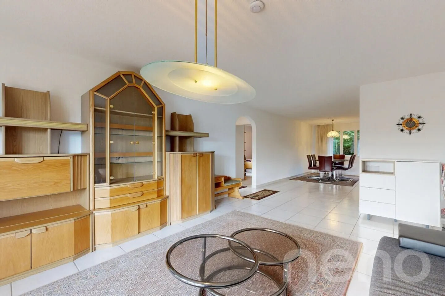Helle 4.5-Zimmer-Wohnung mit schöner Aussicht in Oberengstringen - Foto 1 von 12