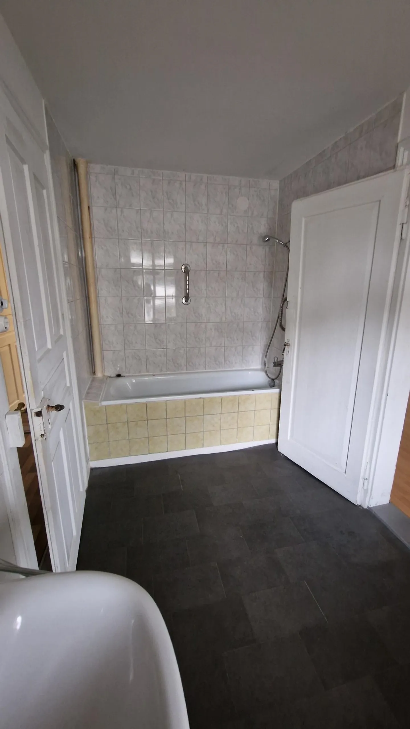 Geräumige 4-Zimmer Wohnung - Foto 9 von 12