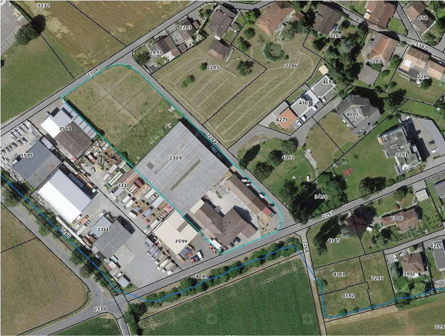 INSTALLATION ÉQUESTRE EN ZONE INDUSTRIELLE AVEC UN GRAND POTENTIEL - Photo 42 sur 42