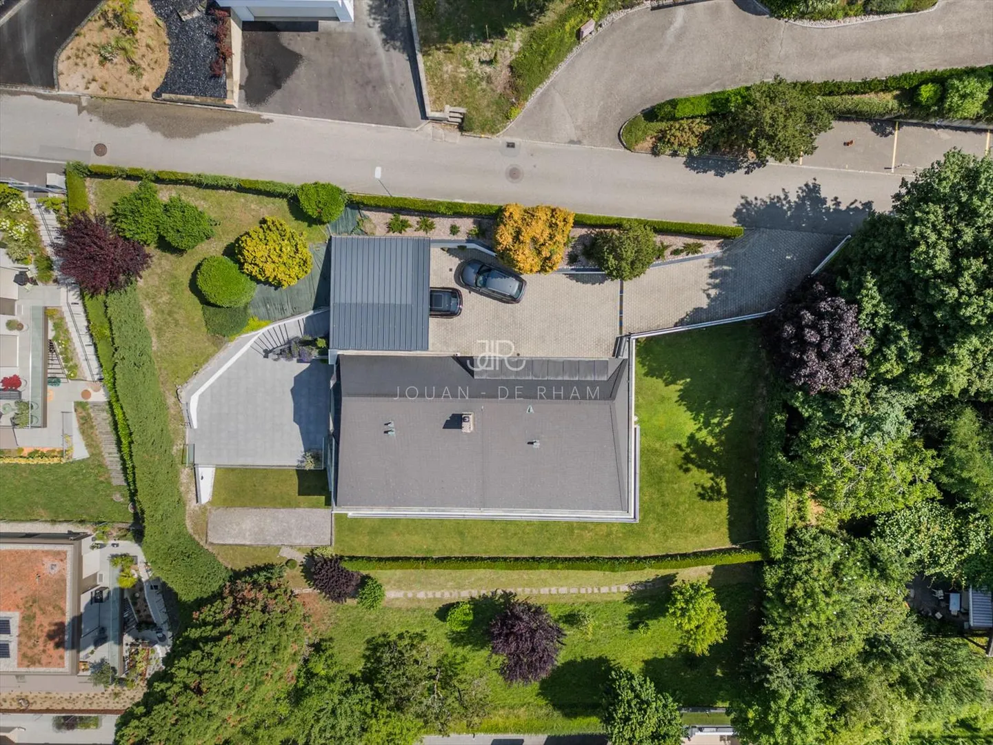 Magnifique maison au style contemporain avec une vue imprenable - Photo 1 sur 9