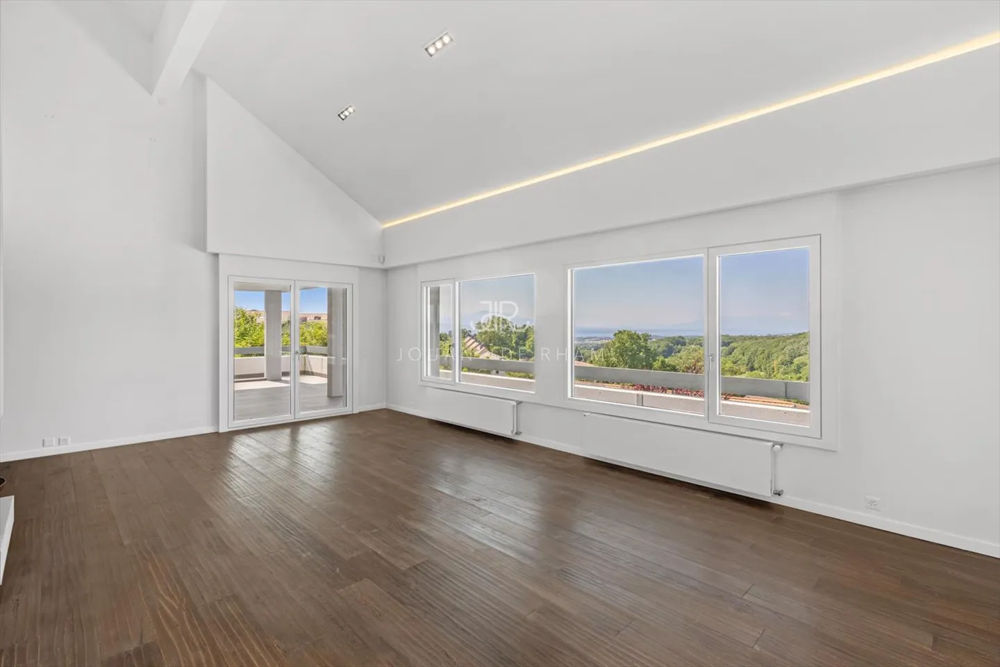Magnifique maison au style contemporain avec une vue imprenable - Photo 6 sur 9