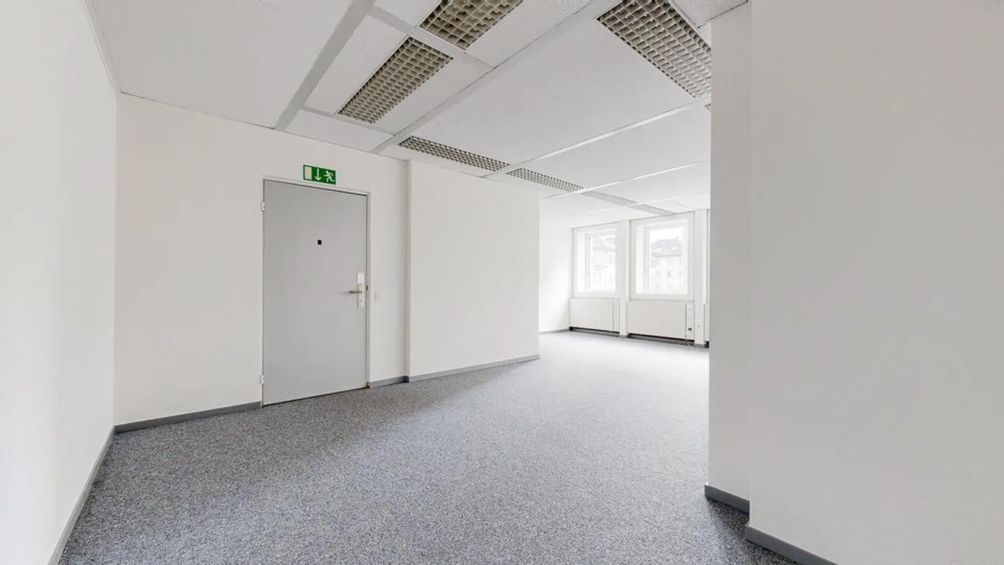 Attractive office space in prime location in Solothurn - Photo 1 of 6