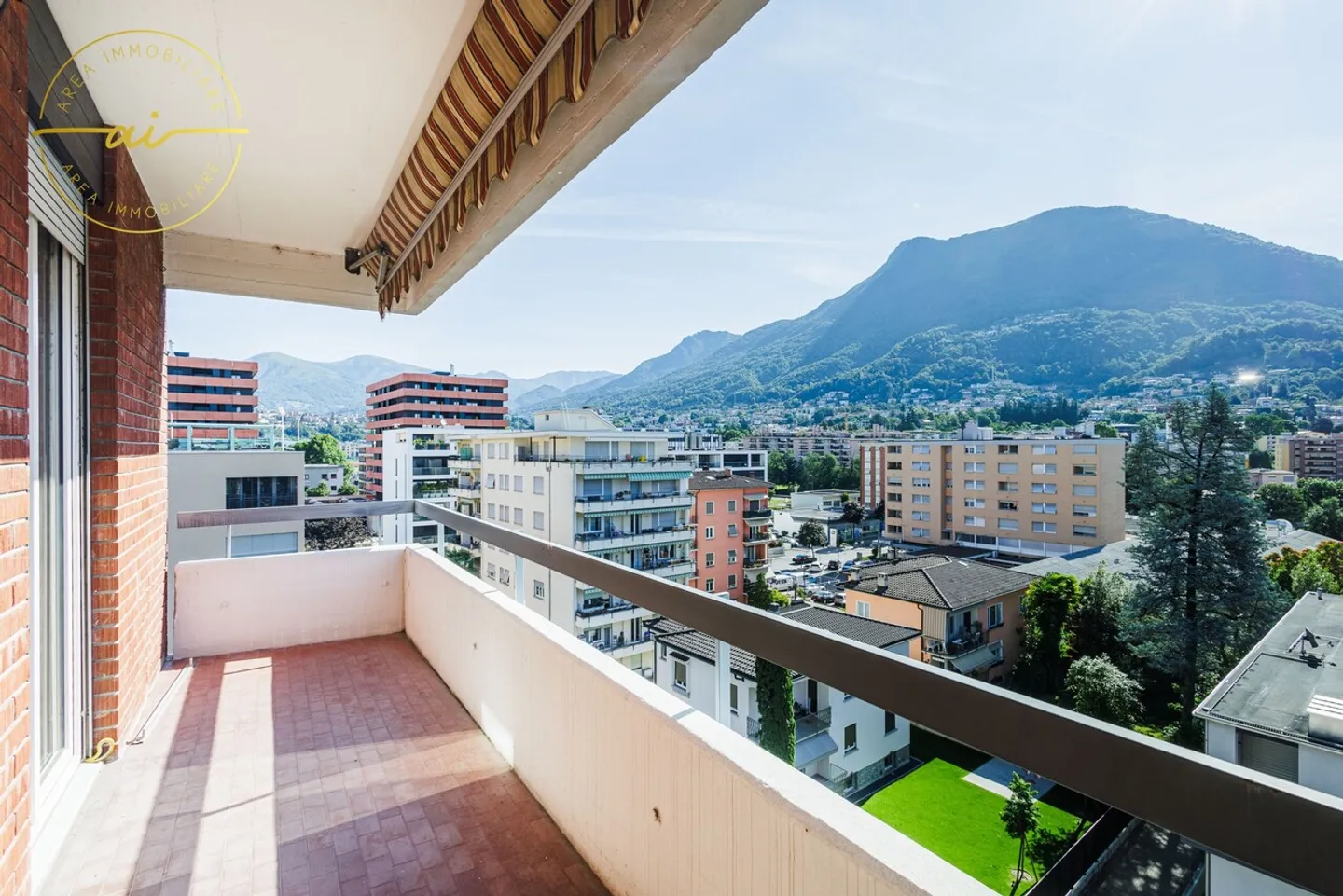 Appartamento moderno e luminoso di 2,5 stanze con terrazza e balcone – Lugano - Foto 13 di 13