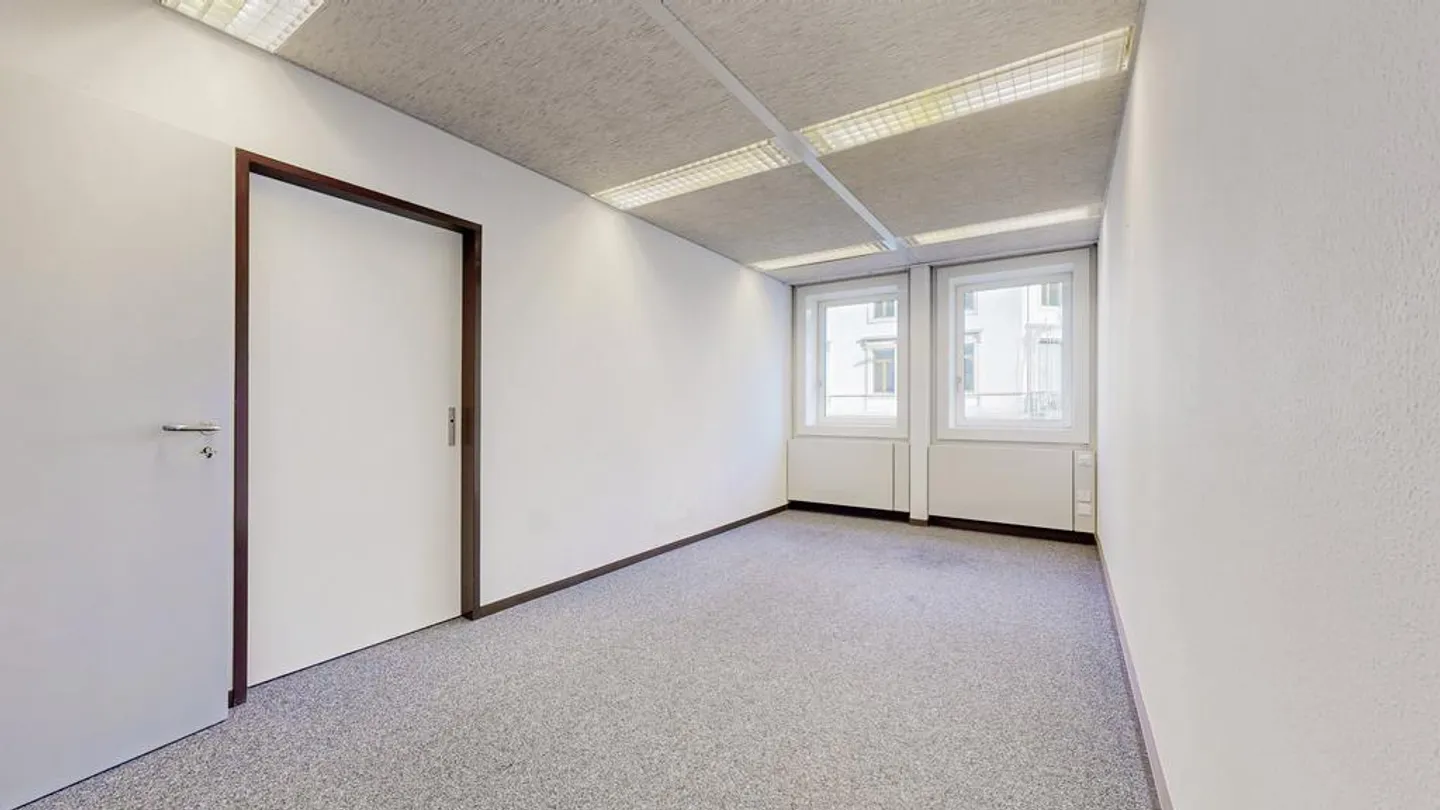 Attractive office space in prime location in Solothurn - Photo 2 of 6