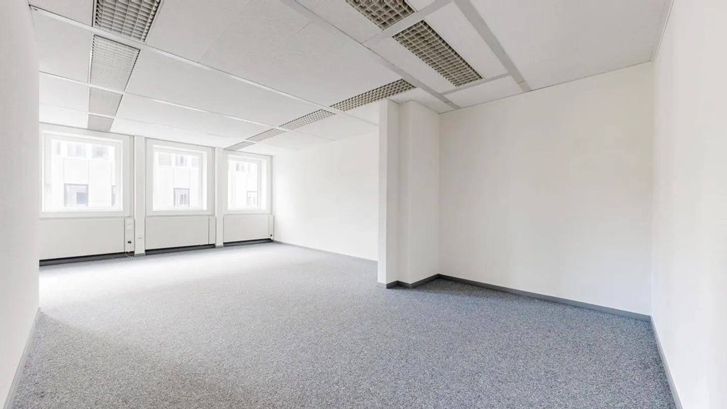 Attractive office space in prime location in Solothurn - Photo 4 of 6