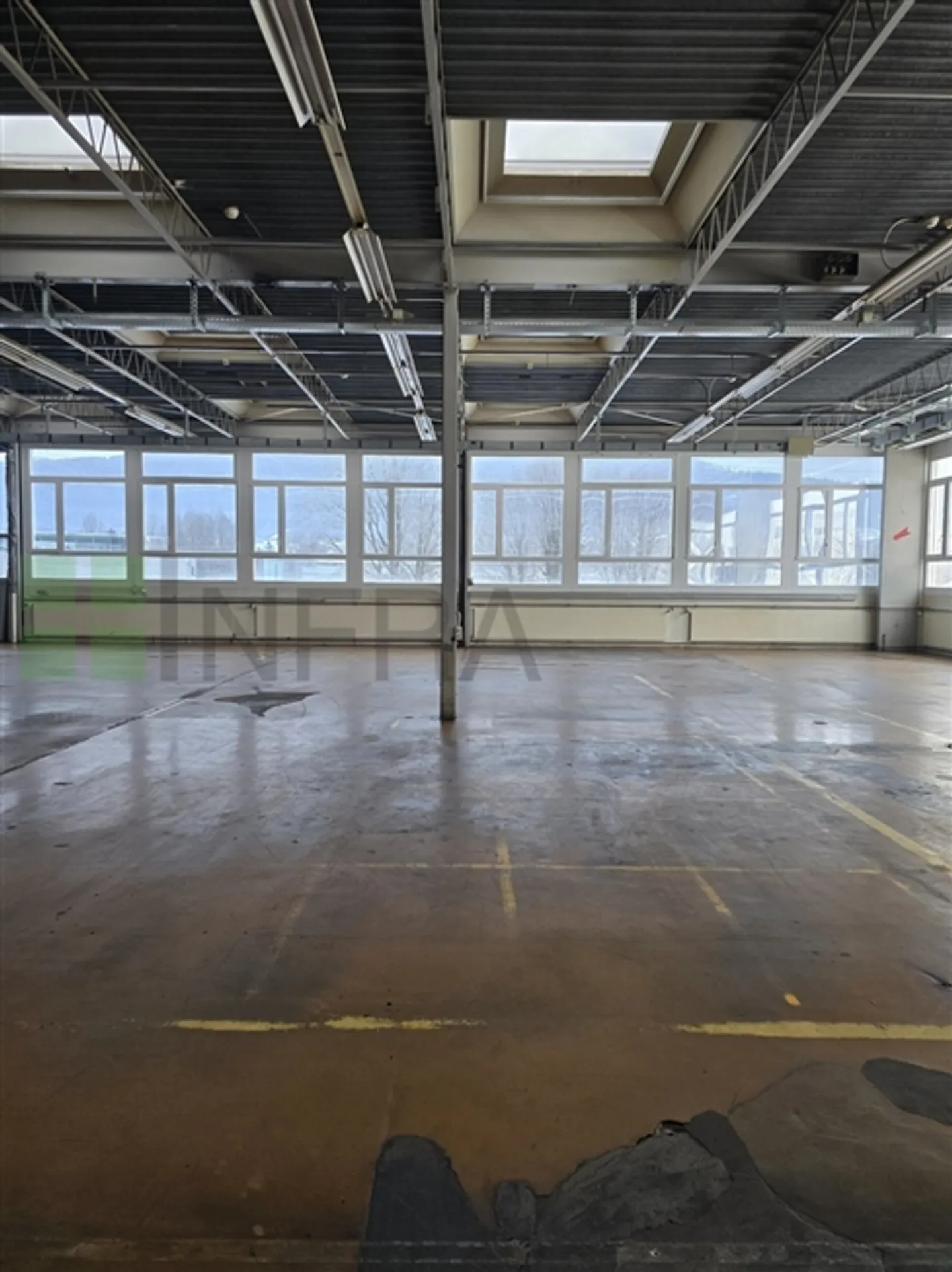 Espaces industriels à louer Rue de la Communance 26 - Photo 3 sur 9