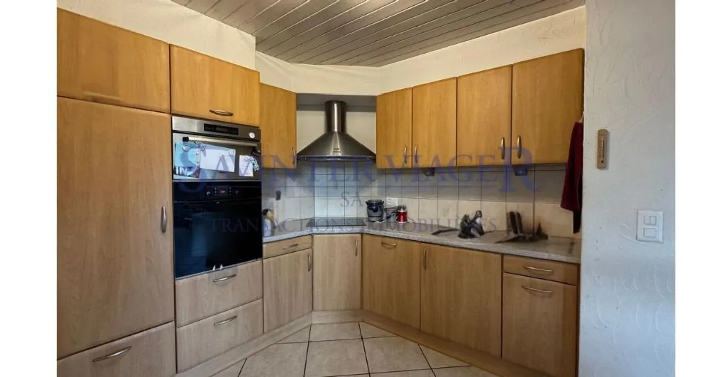 Leibrente Immobilie, teilweise frei. Zusätzliche Flächen zu renovieren - Foto 12 von 13