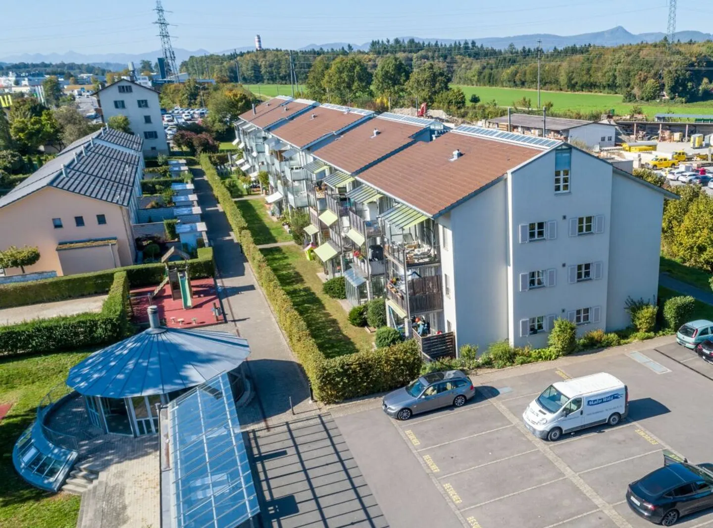 Zentrale und familienfreundliche 4.5 Zimmer-Wohnungen - Foto 1 von 14