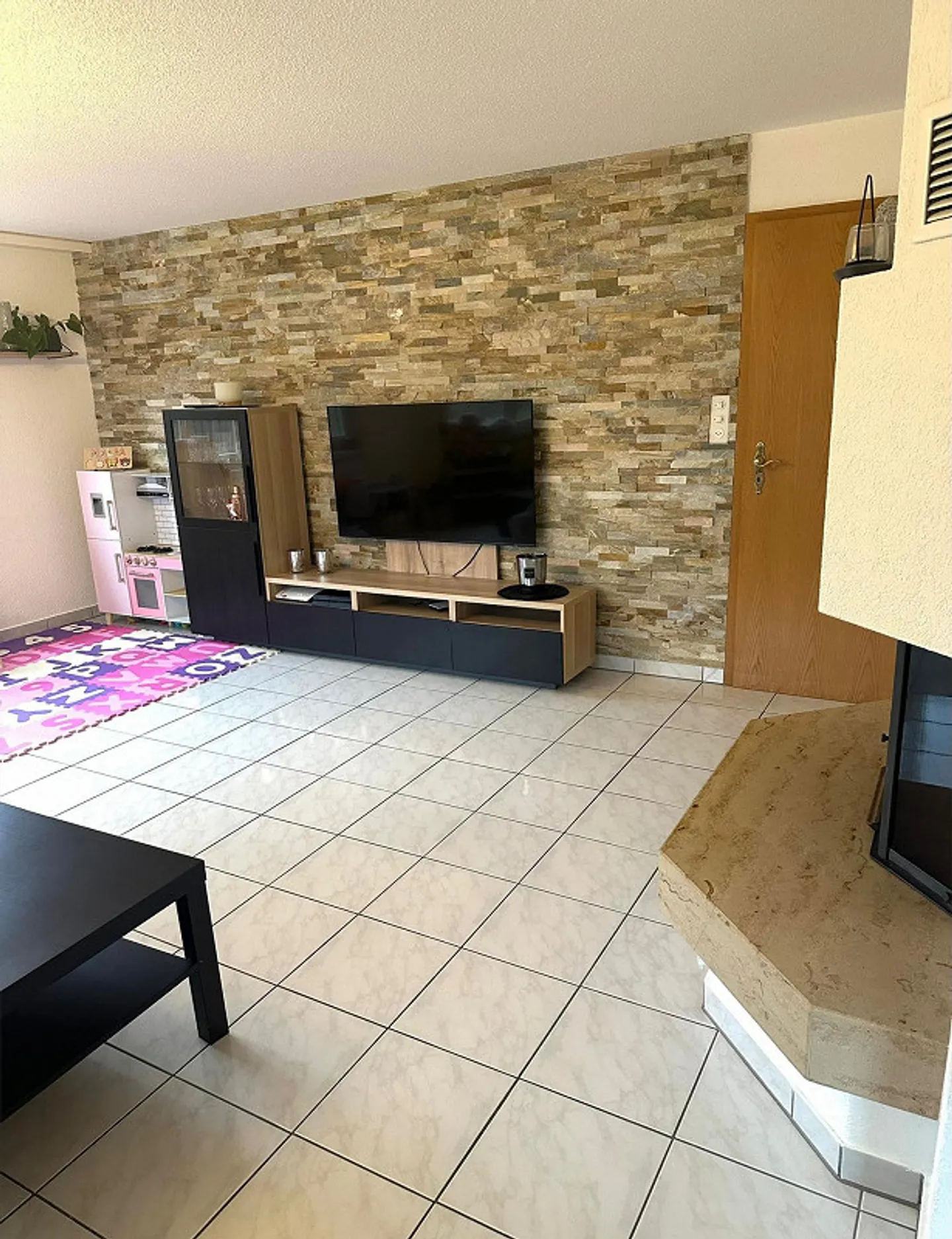 4.5 Room Ground Floor - Photo 1 of 12