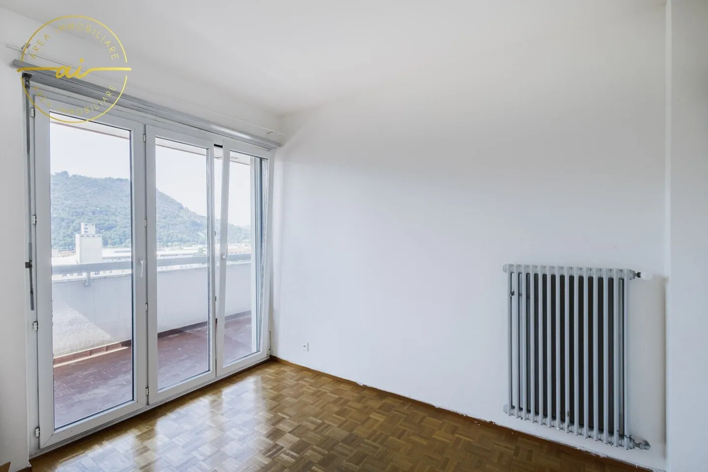APPARTAMENTO 4.5 LOCALI CON TERRAZZA A BALERNA - Foto 4 di 13
