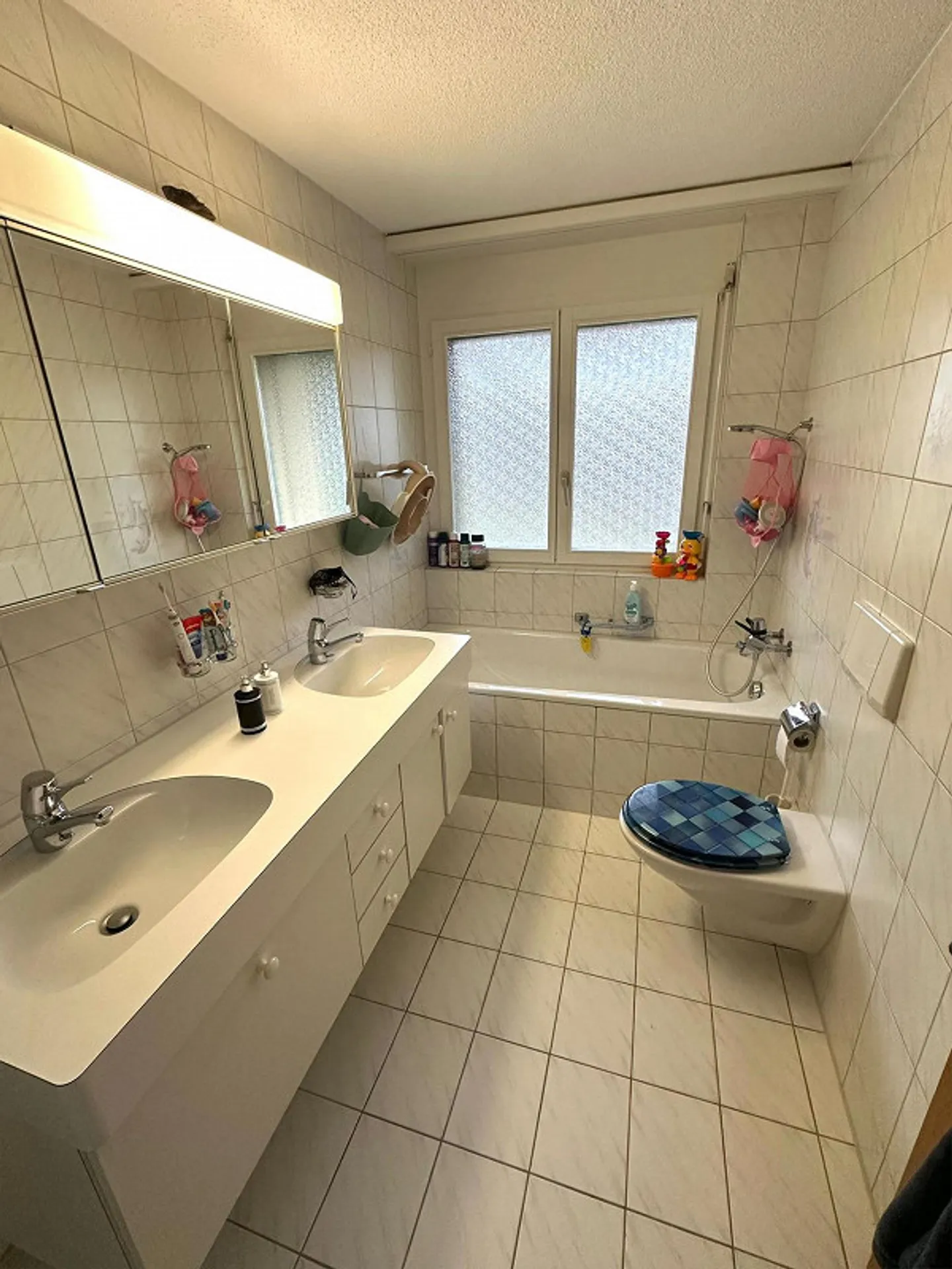 4.5 Room Ground Floor - Photo 8 of 12