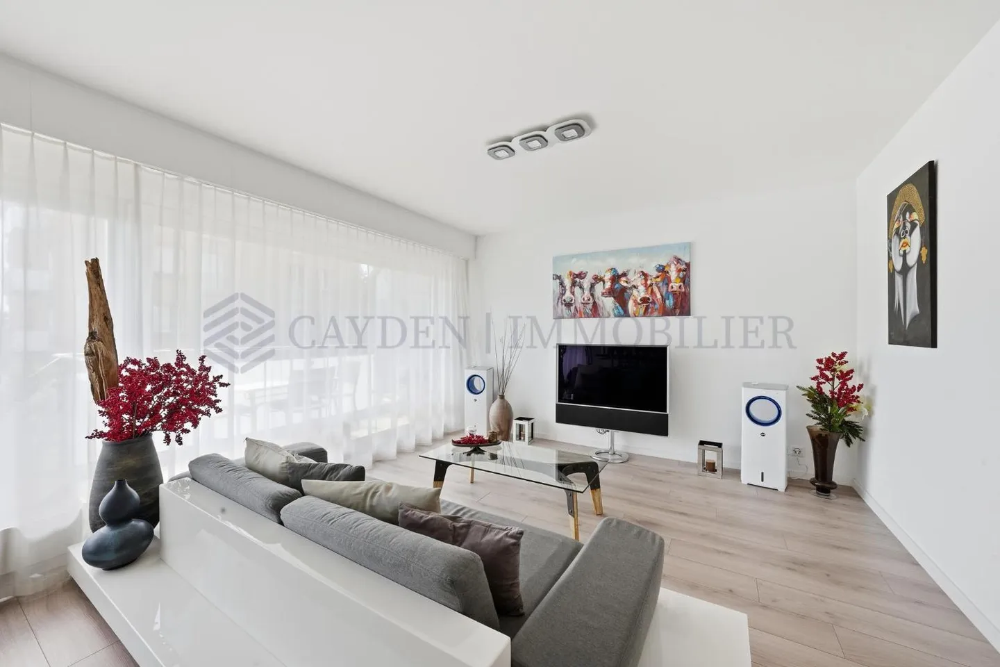 Bel appartement de 4,5 pièces entièrement rénové - Photo 3 sur 9