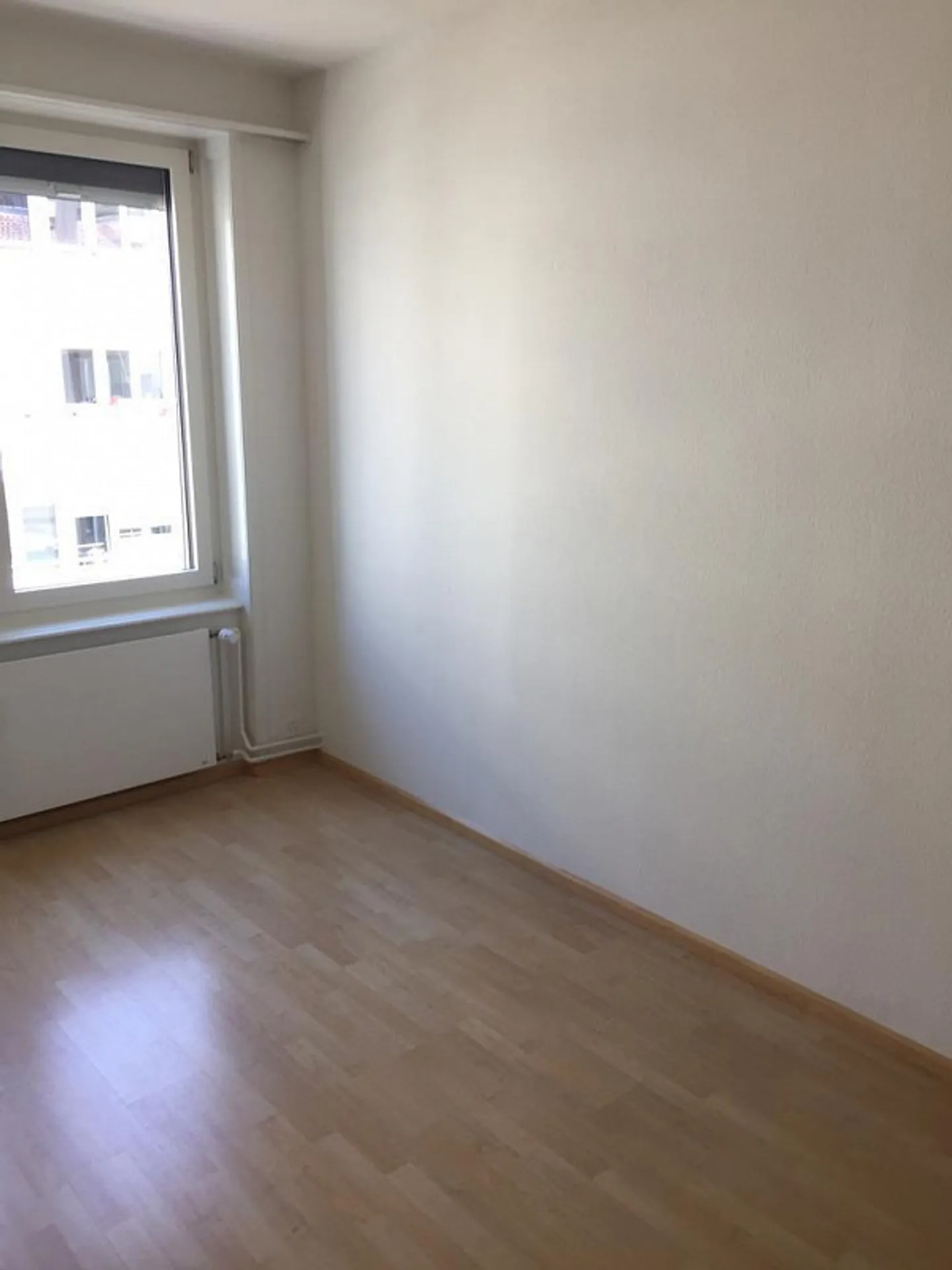 2.5 Room Apartment in Breite Quarter with Renovated Bathroom and Kitchen - Photo 8 of 8