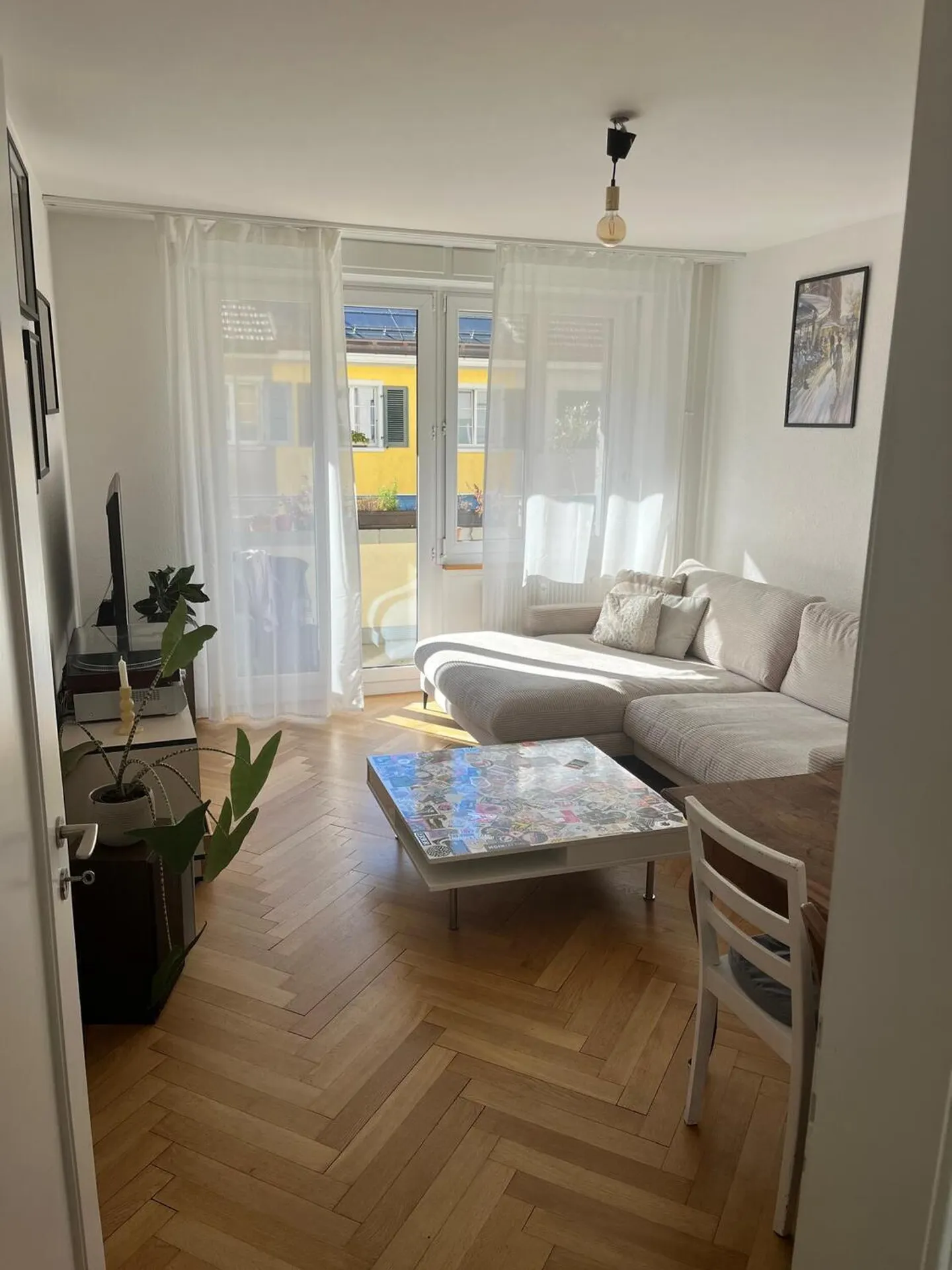 APPARTAMENTO 3 LOCALI A BERN - BREITENRAIN, ARREDATO, TEMPORANEO - Foto 1 di 7