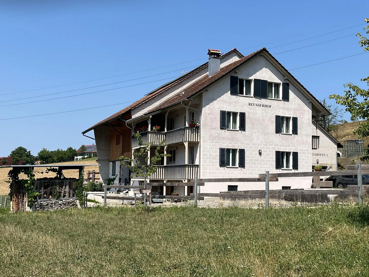Einzigartige Wohnung in Mehrgenerationenhaus - Foto 1 von 16