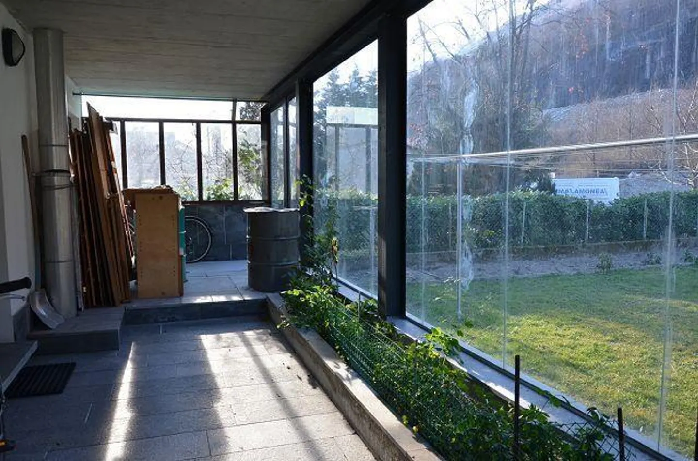 Semi-detached villa with large garden, terrace and large garage, sol... - Photo 6 of 52