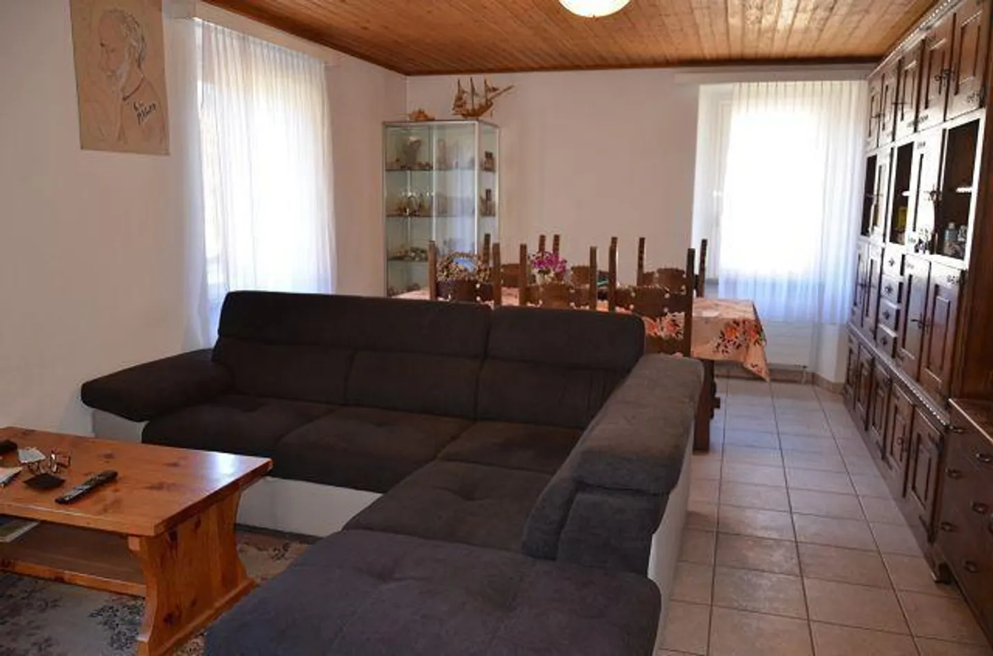 Semi-detached villa with large garden, terrace and large garage, sol... - Photo 19 of 52