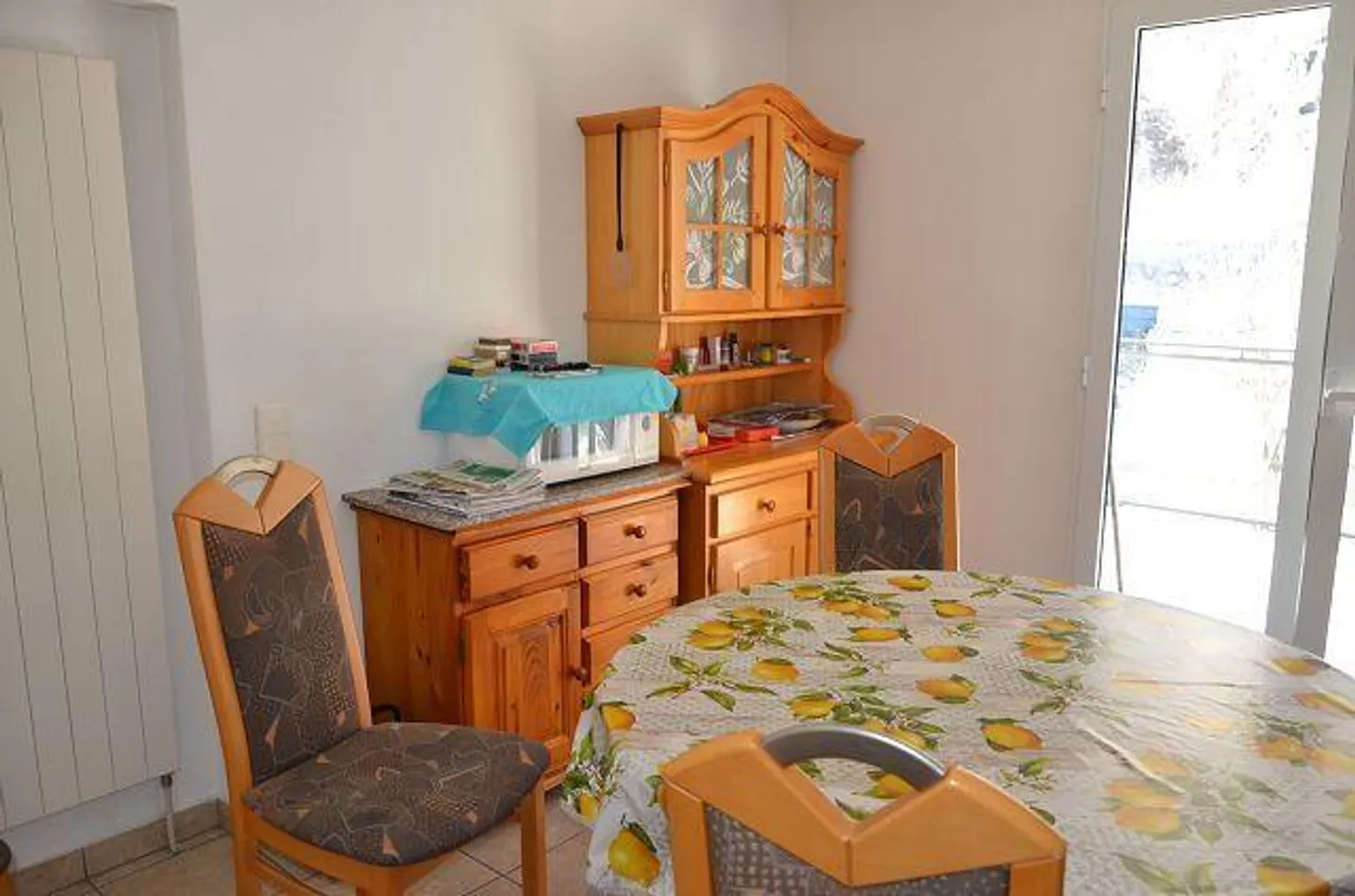 Semi-detached villa with large garden, terrace and large garage, sol... - Photo 22 of 52