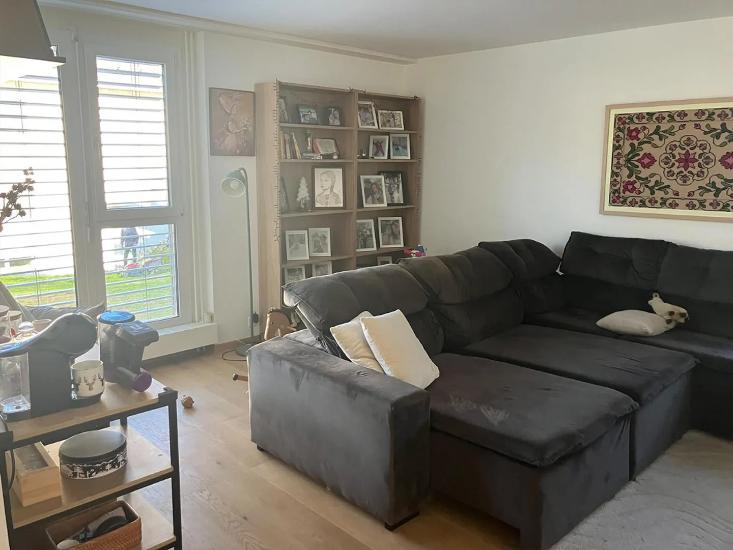 Bright 4.5-room apartment with plenty of storage space - Photo 1 of 7