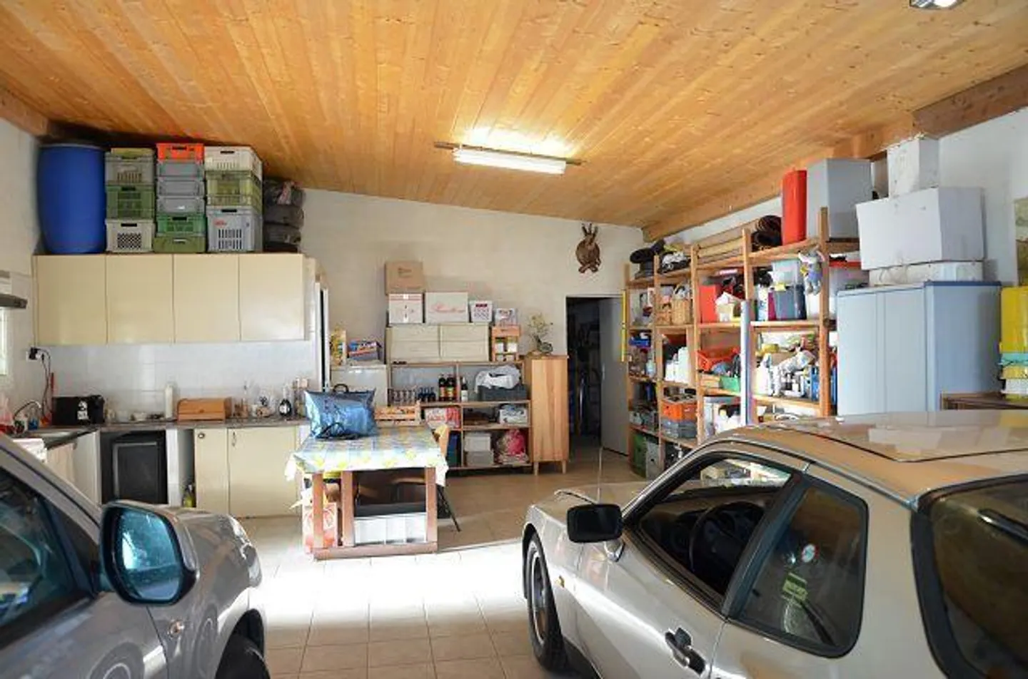 Semi-detached villa with large garden, terrace and large garage, sol... - Photo 40 of 52