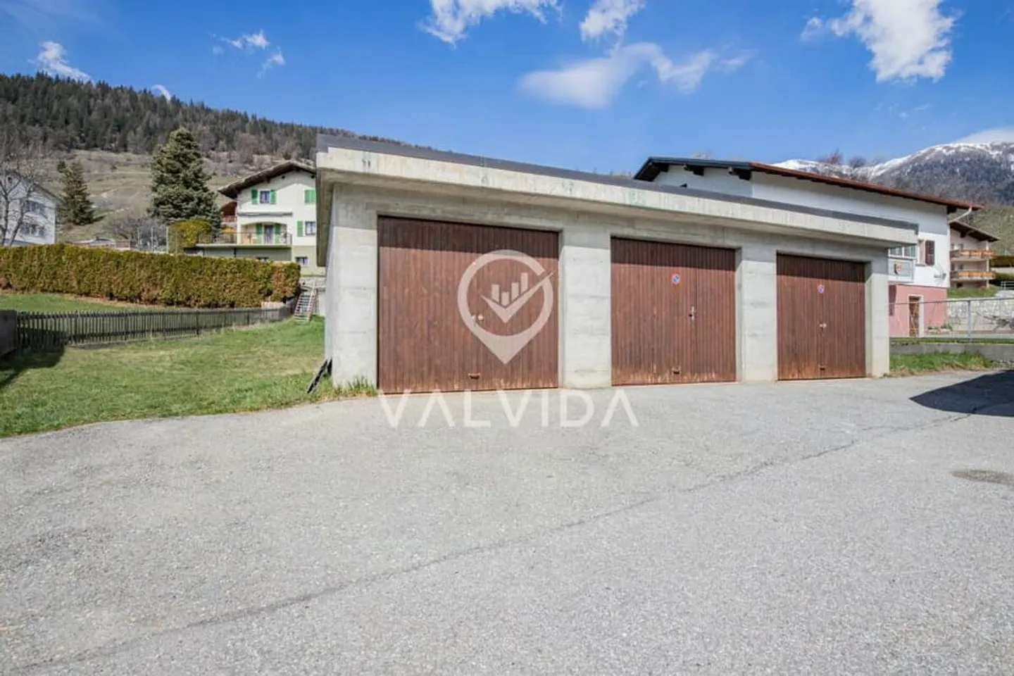 Terrain à bâtir dans un emplacement très ensoleillé !!! - Photo 1 sur 6