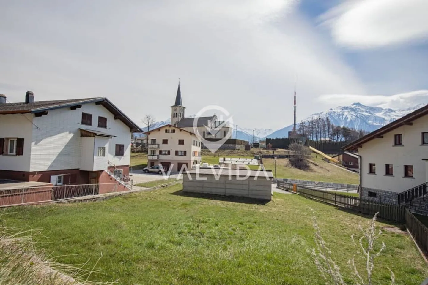 Terrain à bâtir dans un emplacement très ensoleillé !!! - Photo 4 sur 6