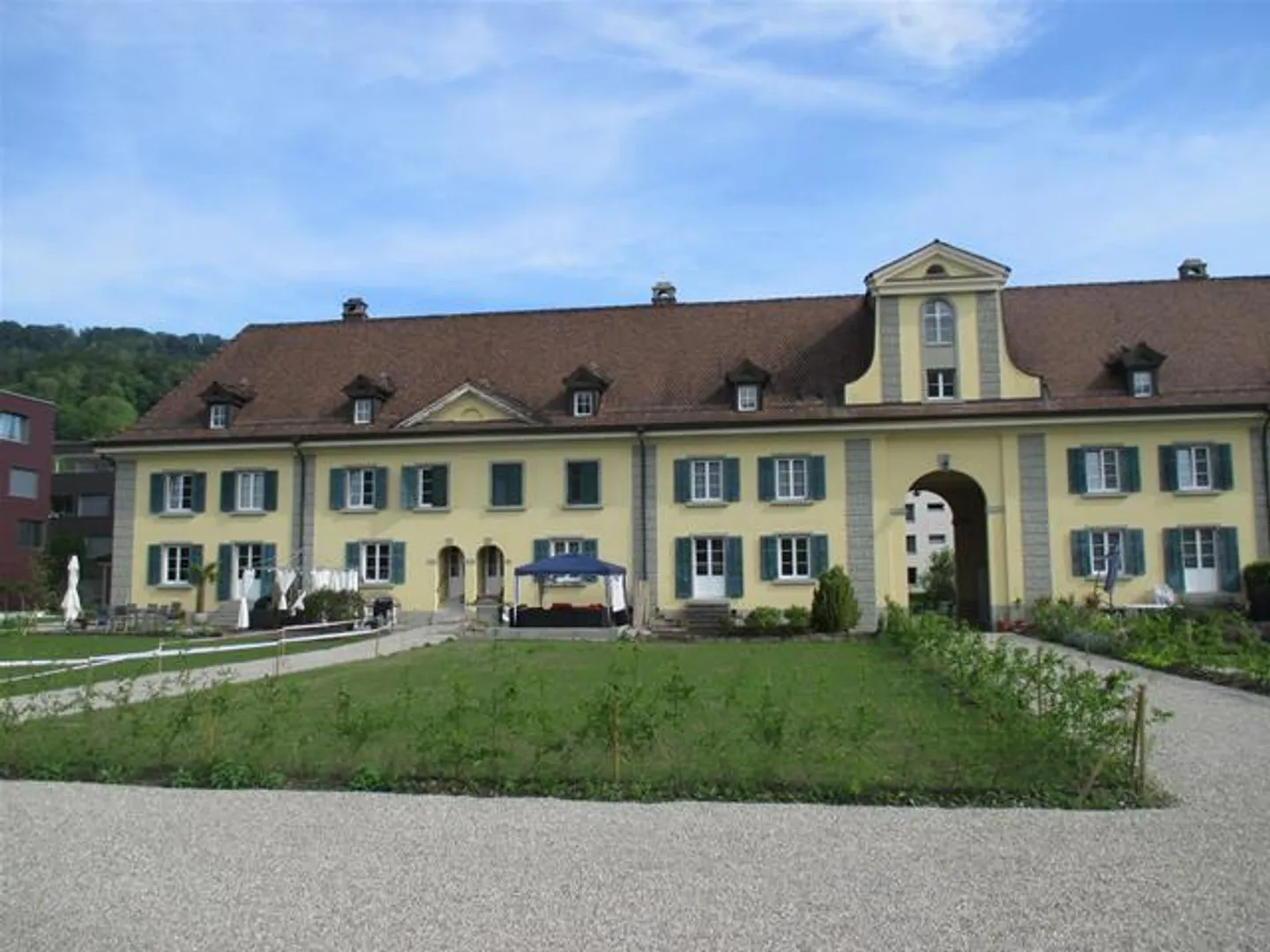 Appartamento 4½ locali - Casa a schiera centrale con charme speciale - Foto 1 di 9