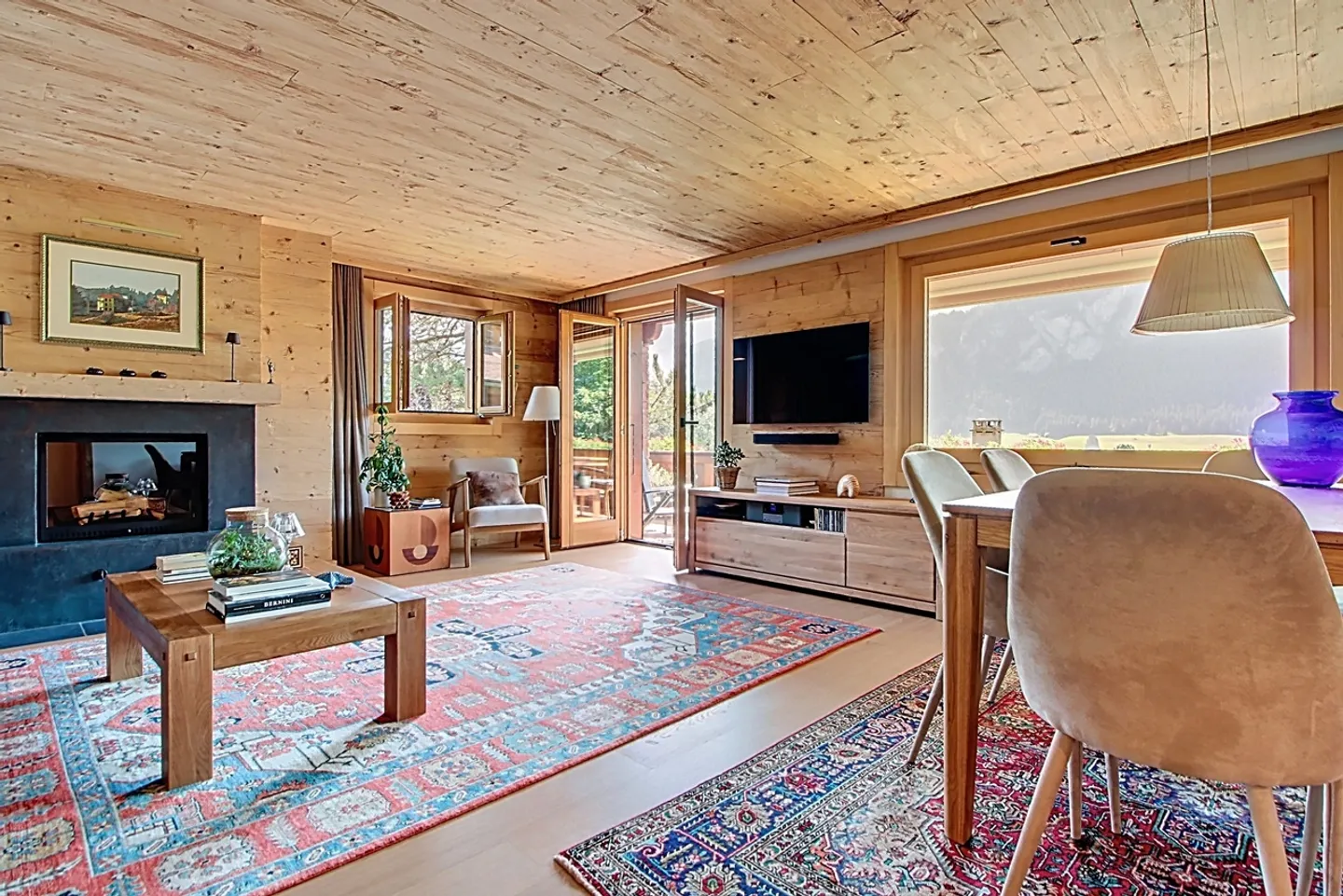 OFF MARKET - VERTRAULICHE LISTE - Château-d'Oex 4,5-Zimmer-Wohnung renoviert - Foto 1 von 11