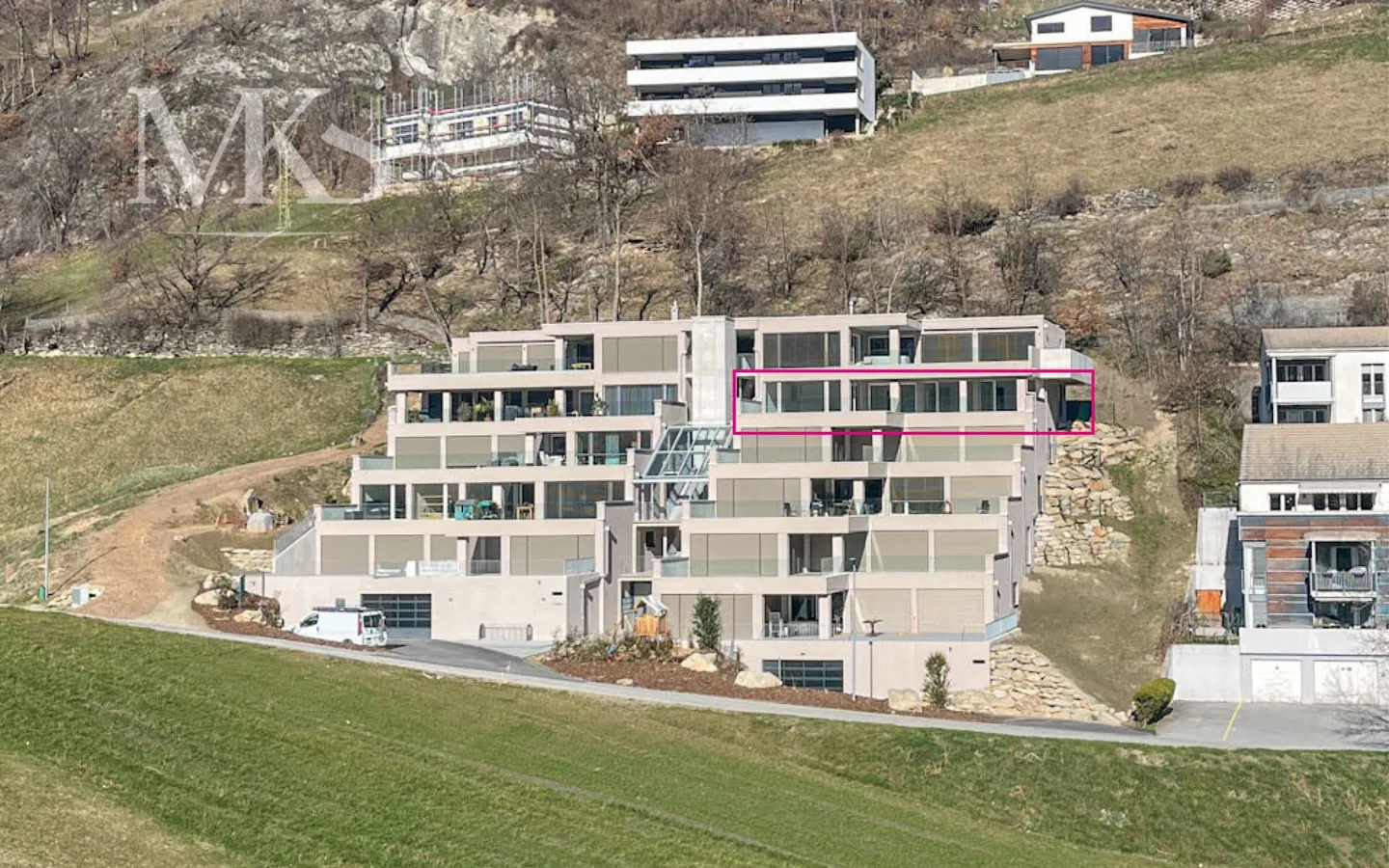 Sun and pure panorama on 182 square meters - Your dream home - Photo 2 of 21