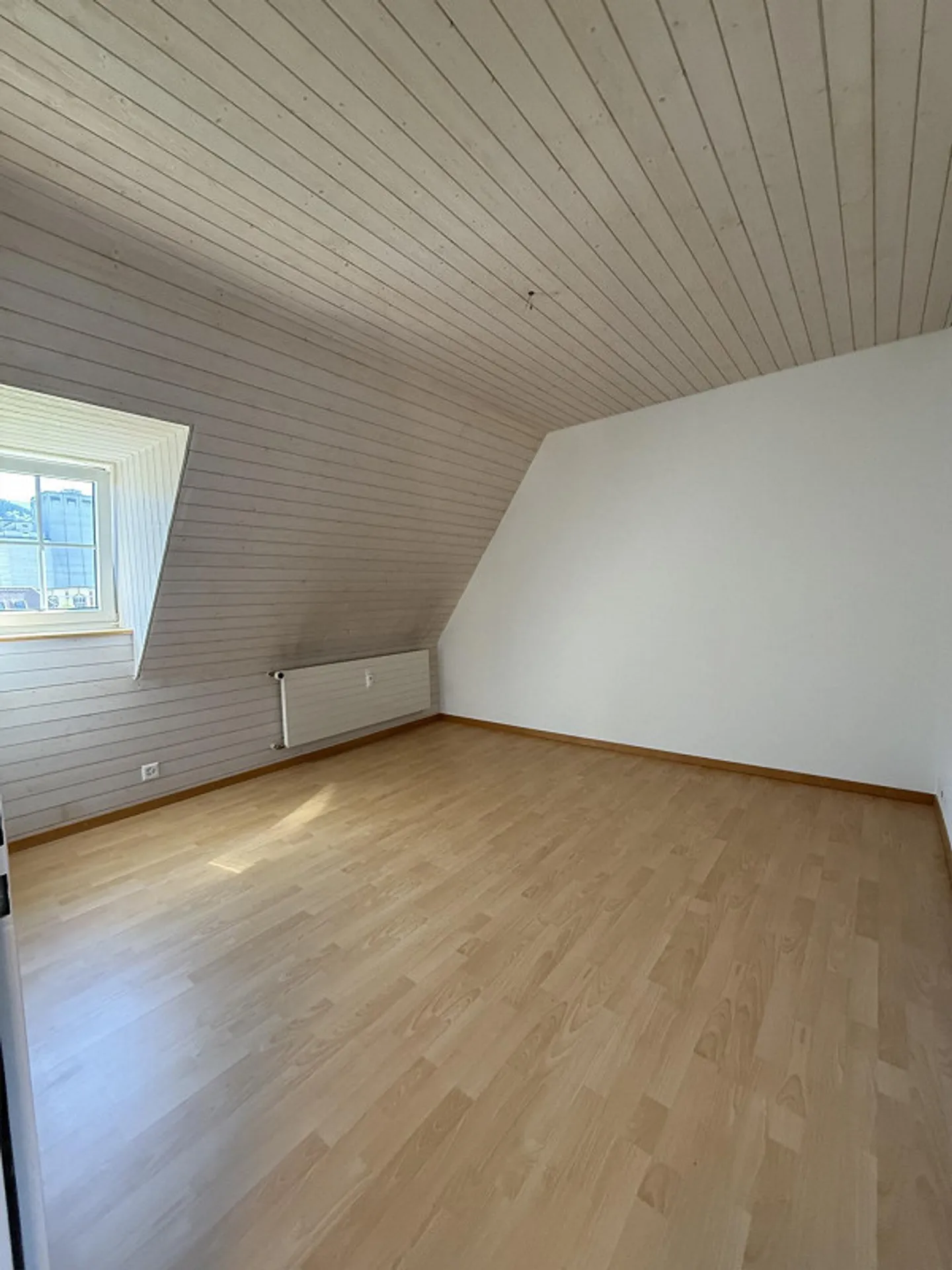Appartamento 4½ locali - Casa a schiera centrale con charme speciale - Foto 7 di 9