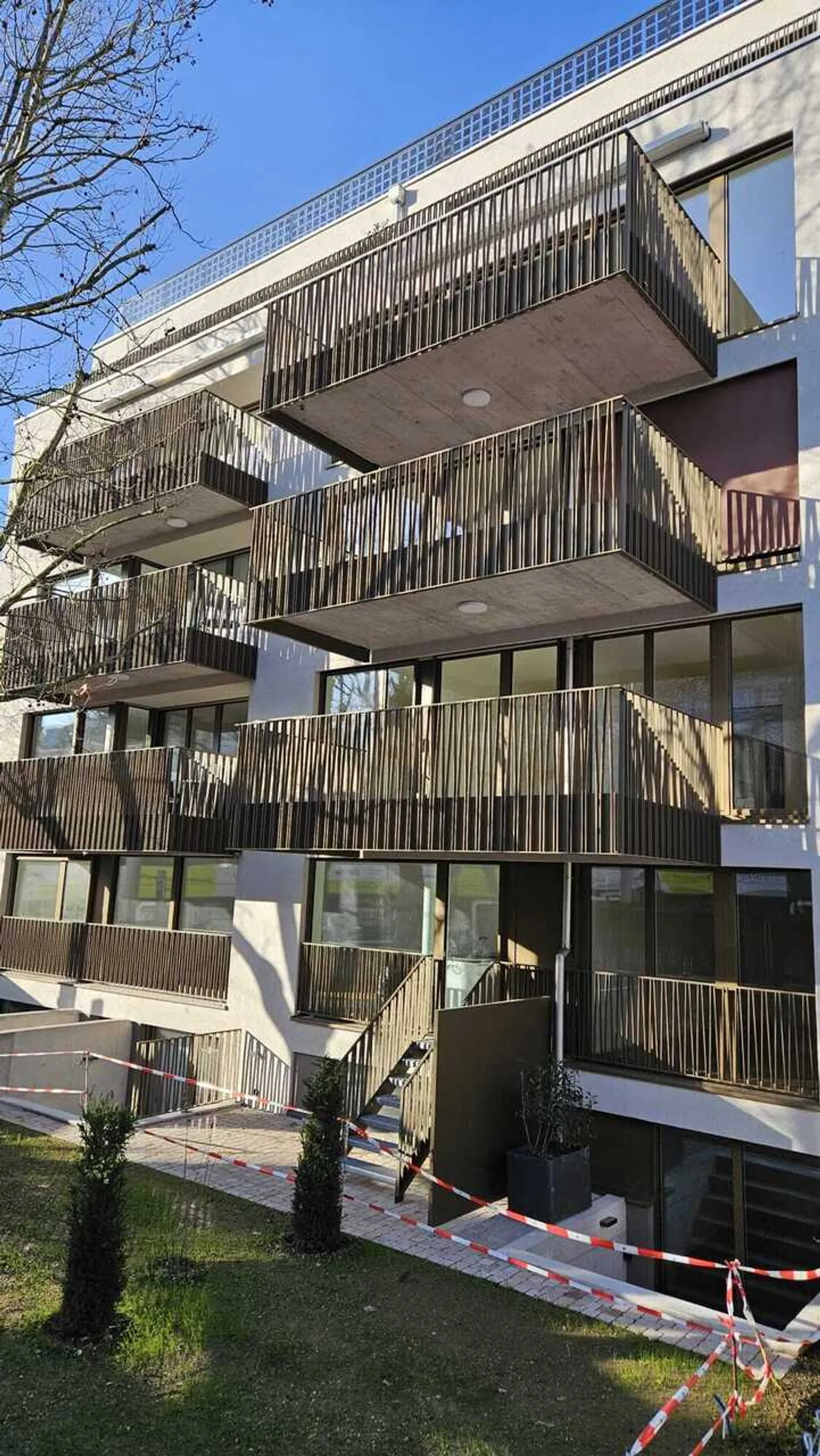 Moderne Gartenwohnung in Riehen - Foto 5 von 12