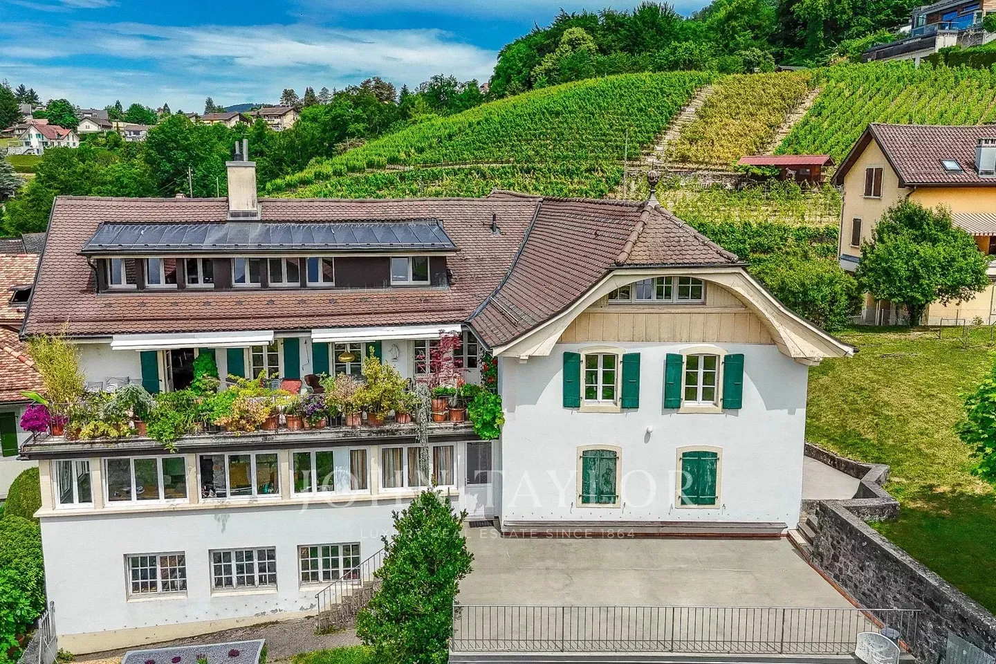 Appartement Charmant avec Vue sur le Lac - Photo 11 sur 11