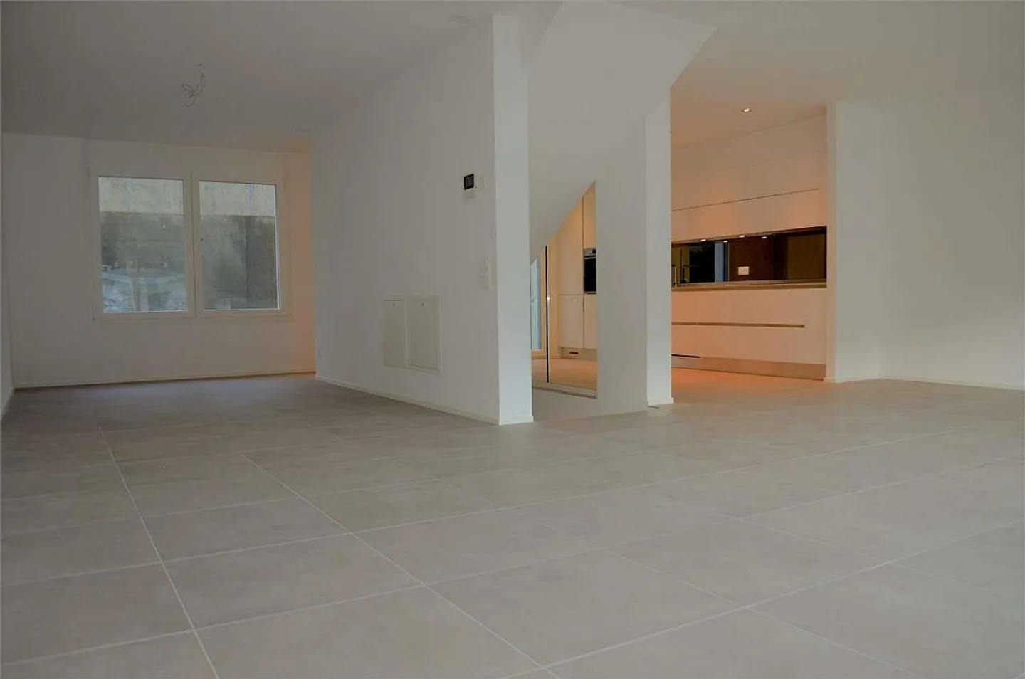 Duplex-Villa con 4,5 stanze e giardino, circondata dal verde a Curio - Foto 1 di 13