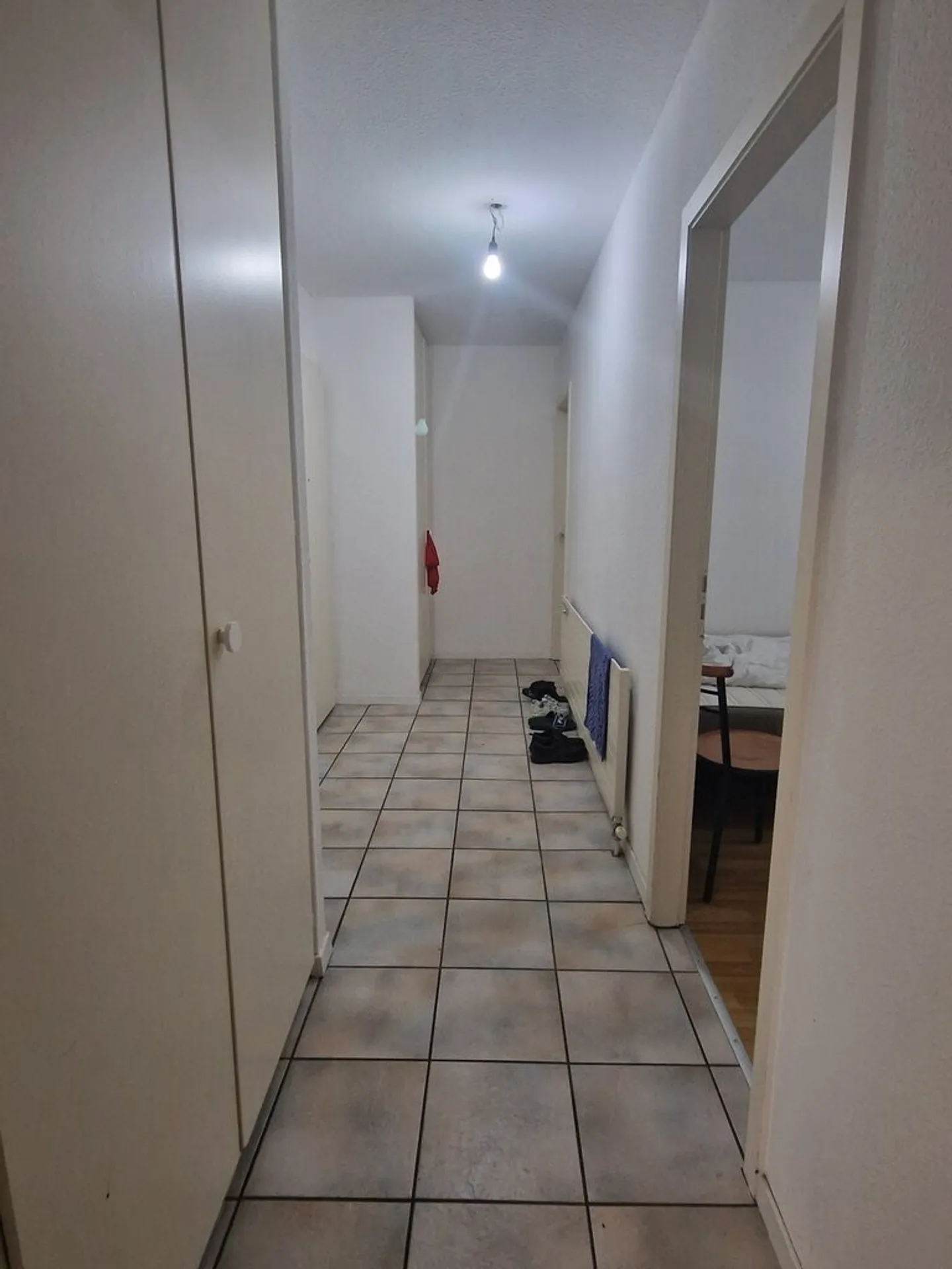Magnifico alloggio situato in una zona verde! - Foto 2 di 5