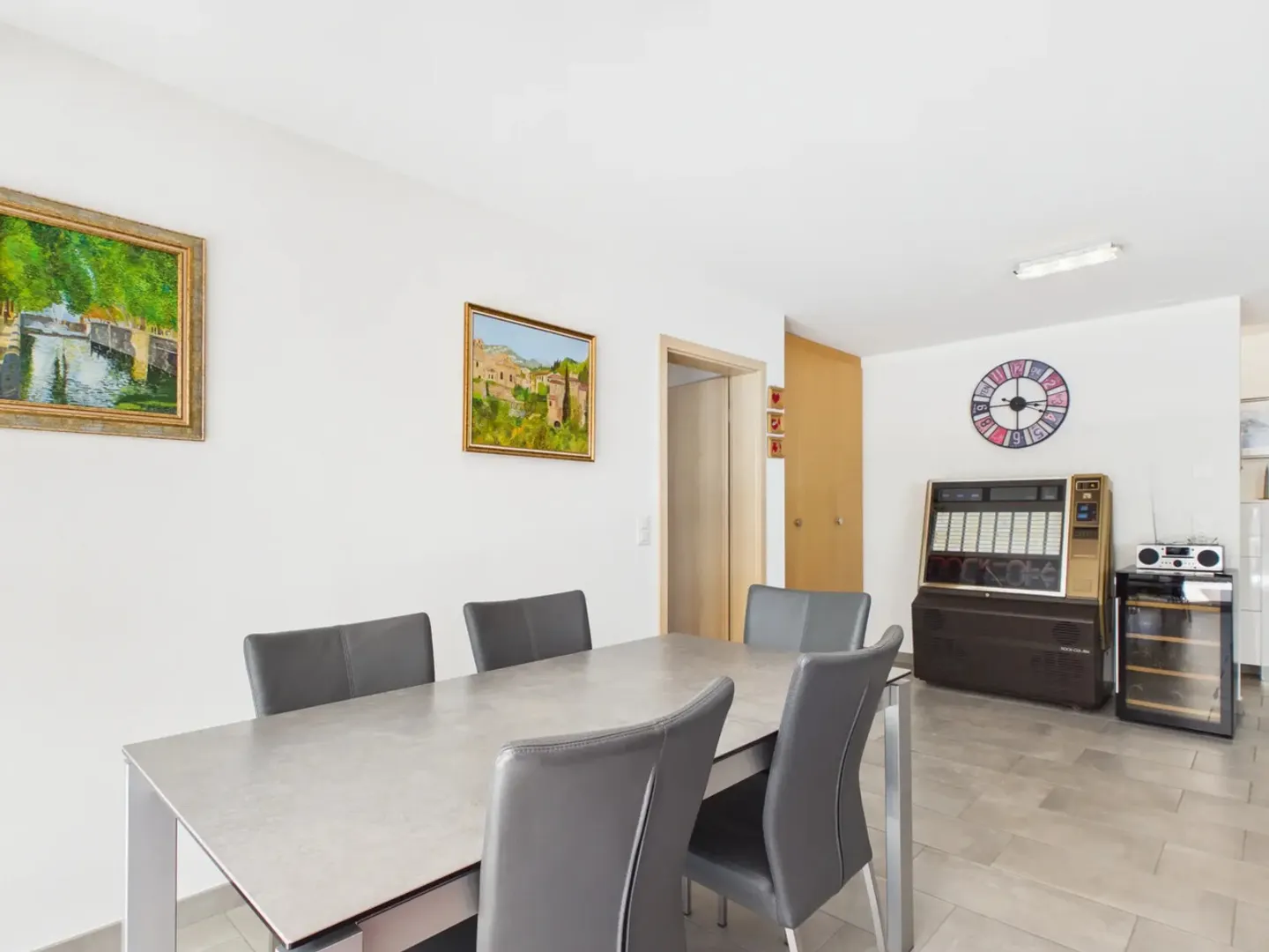 Beautiful 3.5 rooms with 75m2 of outdoor space on Les Terrasses de l’Ardève - Photo 4 of 14