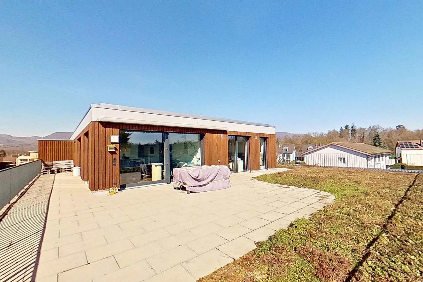 Geräumige Attikawohnung mit Terrasse - Foto 11 von 11