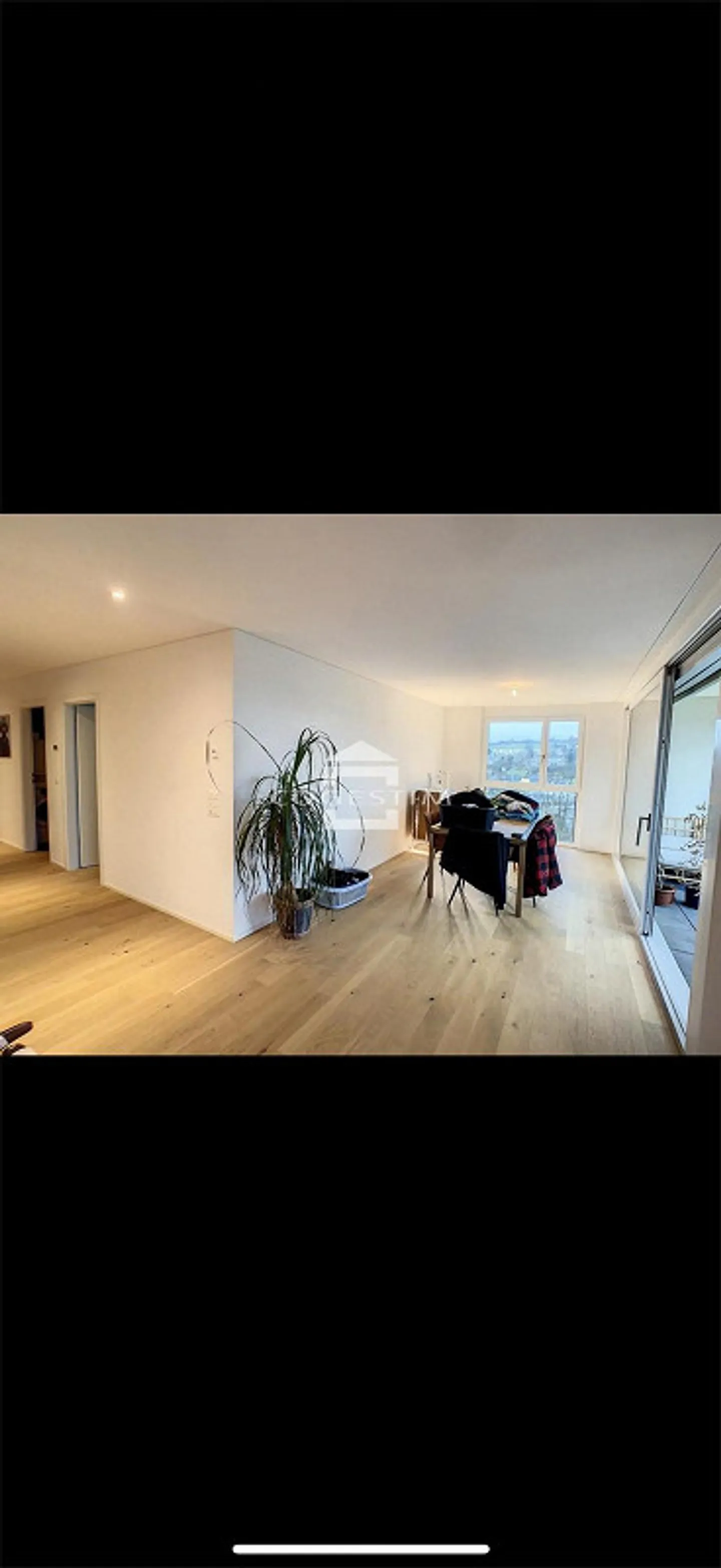 Nuovo appartamento al 5° piano con vista - Foto 3 di 8