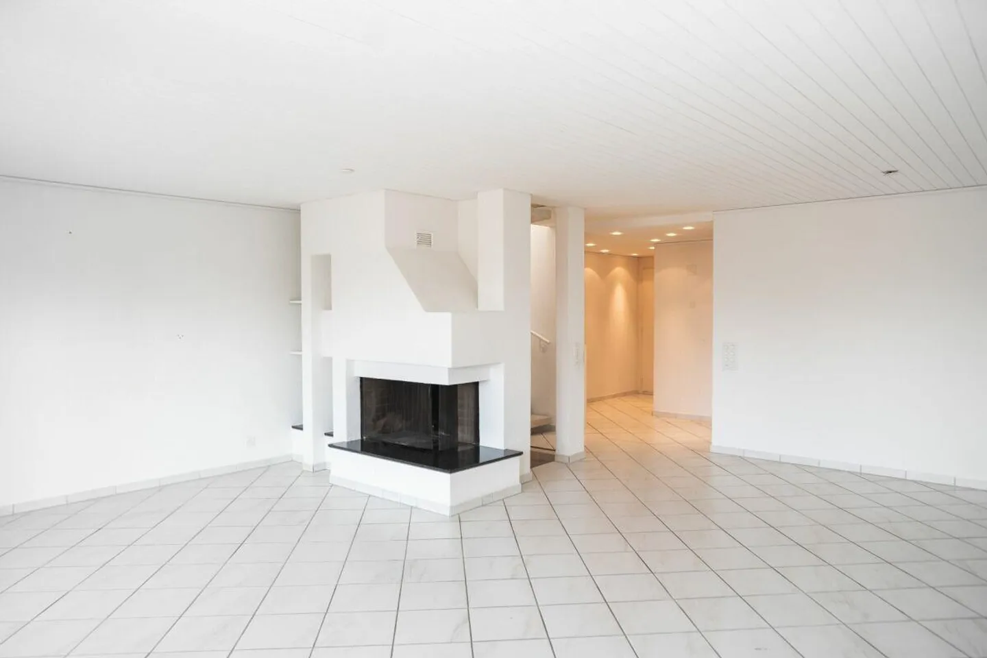 Temporary Rental - Family-Friendly Row House - Photo 1 of 11