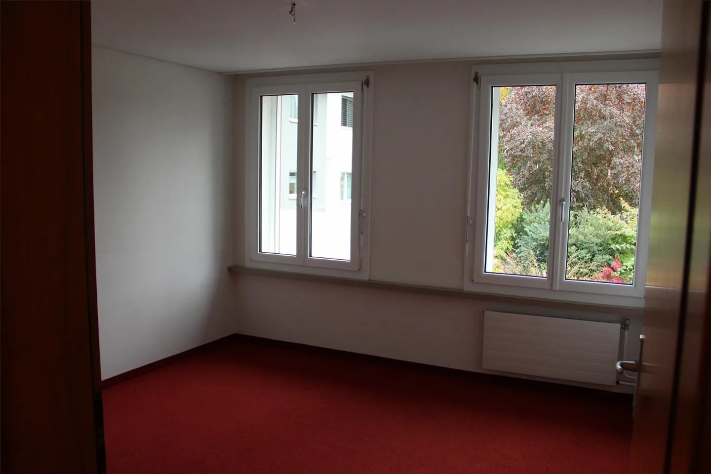 Appartement 2,5 pièces avec grand balcon et chambre supplémentaire - Photo 7 sur 7