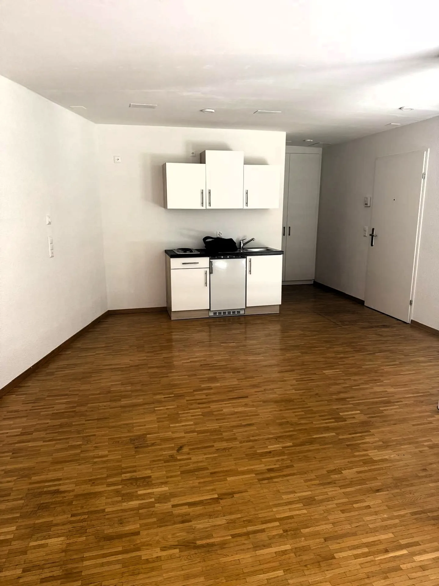 Modern Office / Studio Seeks New Tenant! - Photo 2 of 3