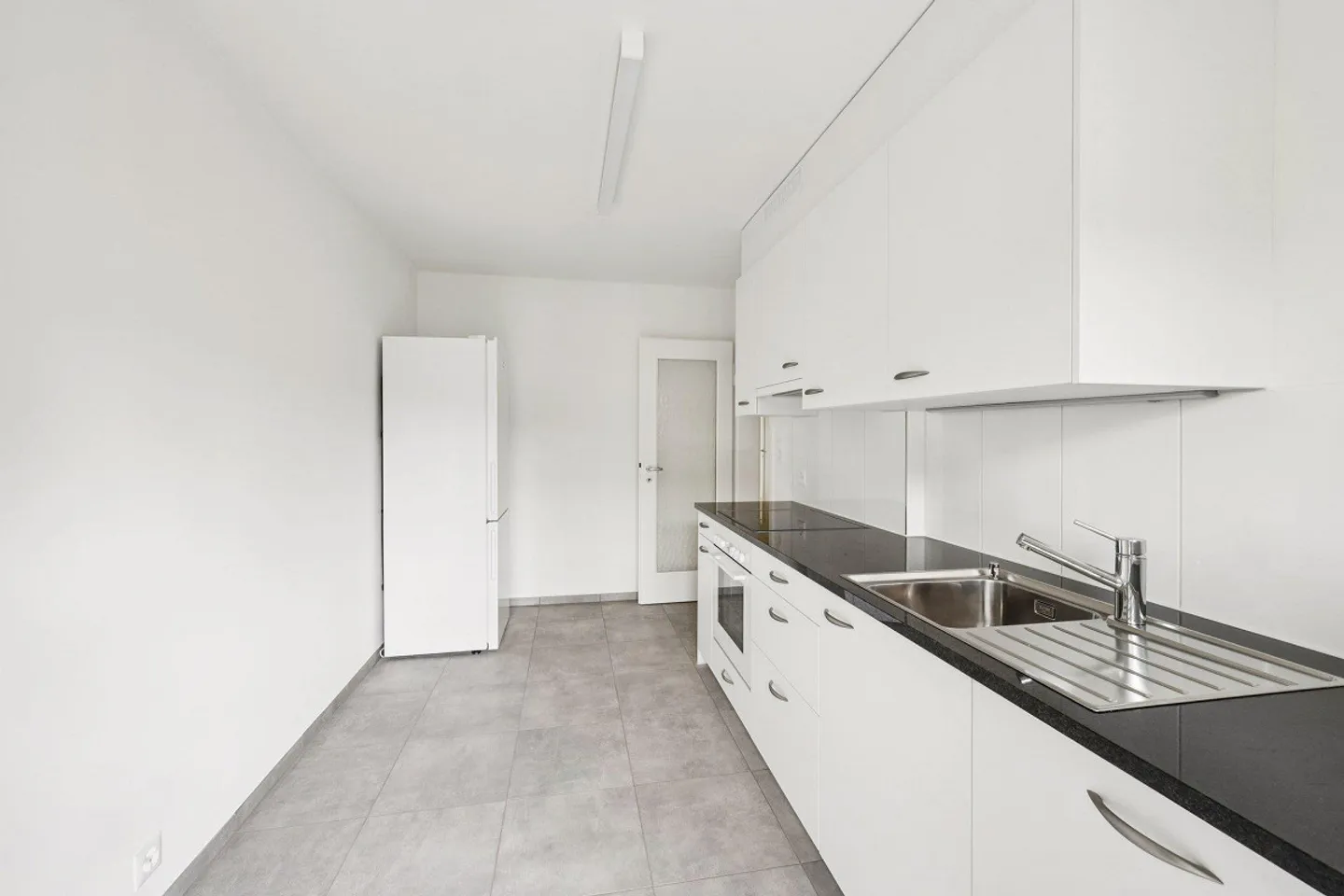 Renovierte Wohnung in Binningen - Foto 3 von 15