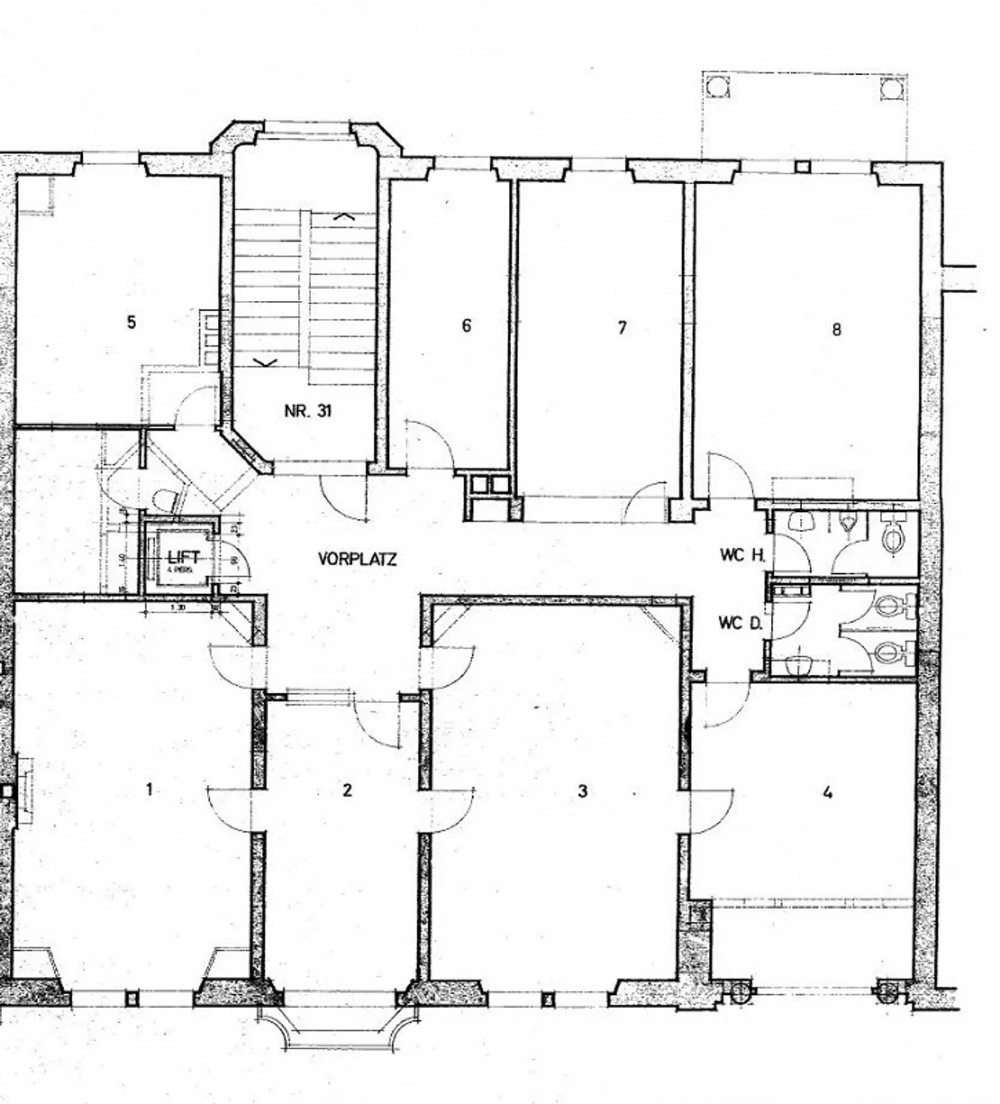 Your new location in the heart of Bern - Photo 2 of 2