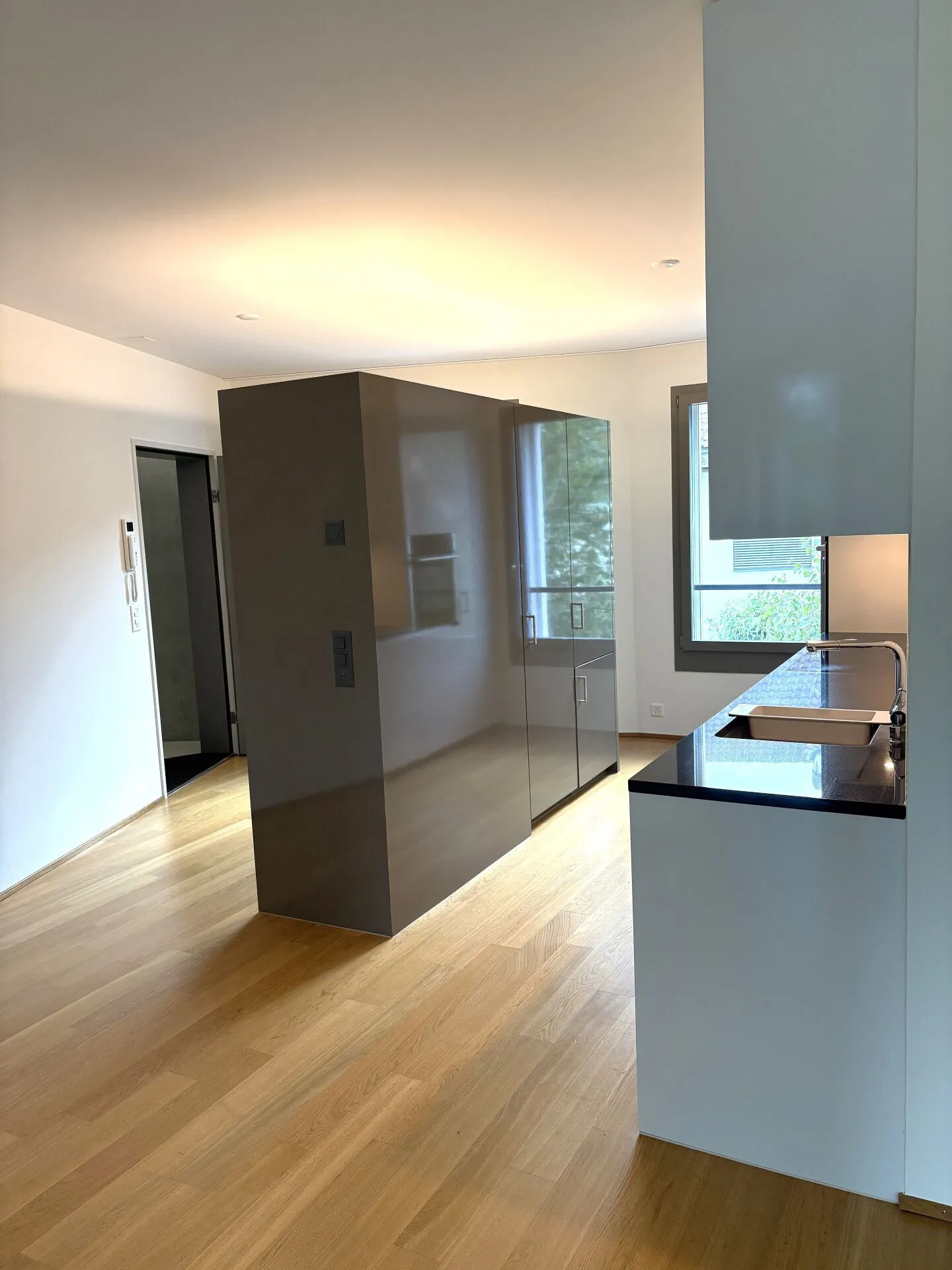La tua nuova oasi di benessere a Riehen - Foto 5 di 17
