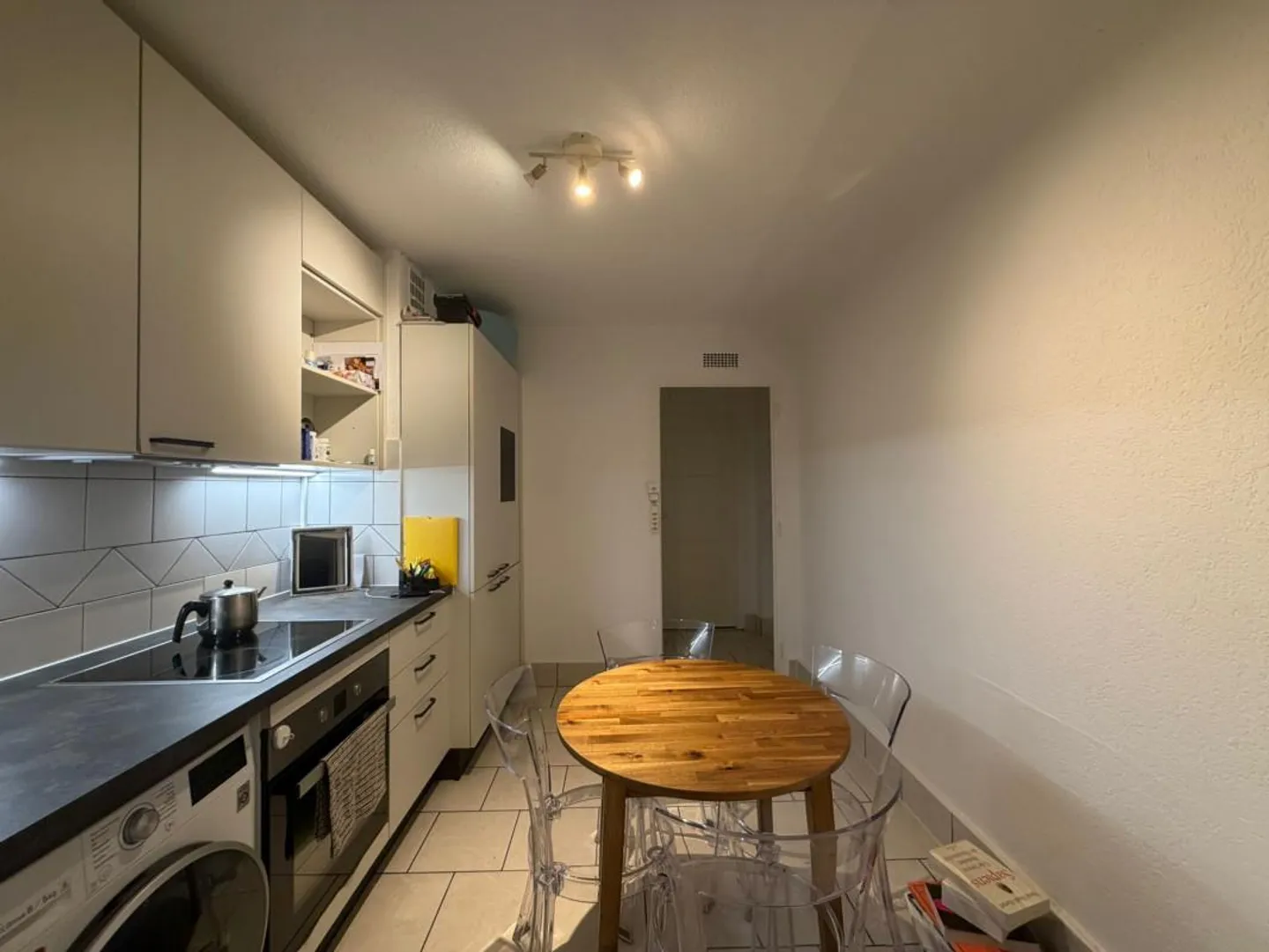 Appartement Charmant avec Terrasse - Photo 1 sur 6