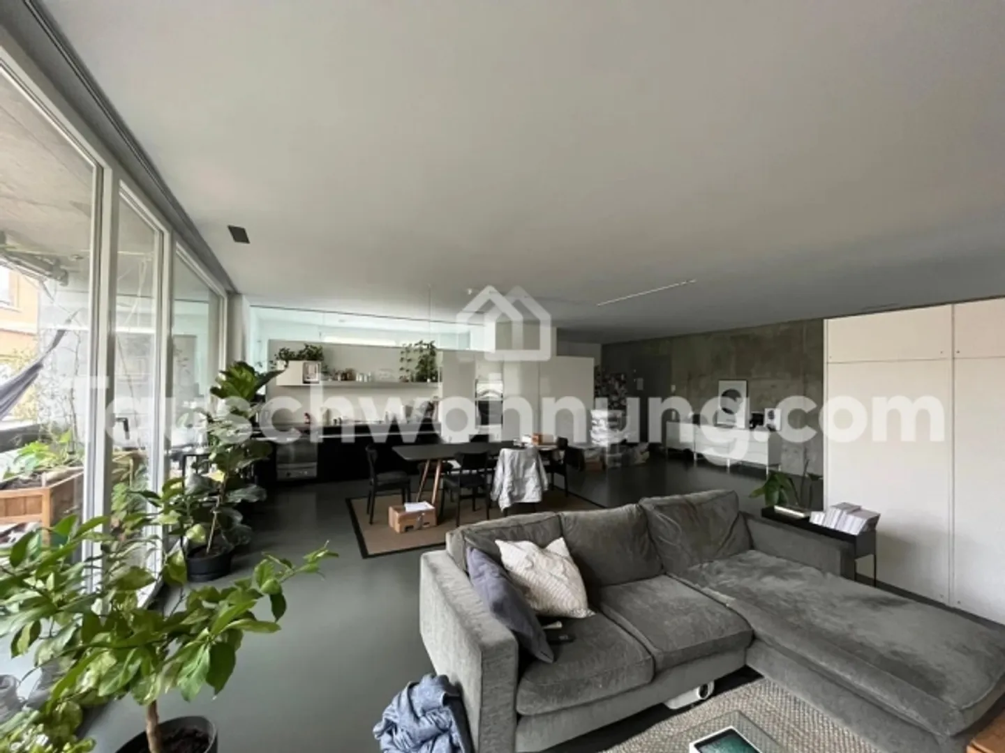 Apartment for rent - Photo 1 of 6